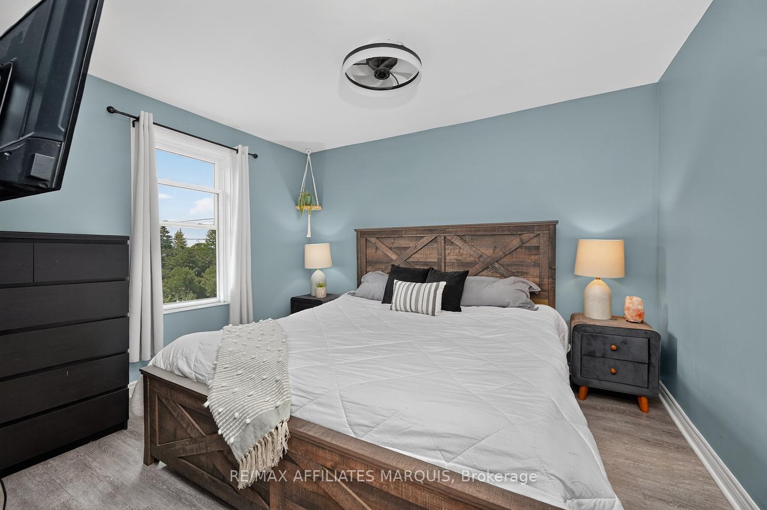 Photo 29 of 57 Smiths Falls Avenue, Smiths Falls, Smiths Falls — HOMEH