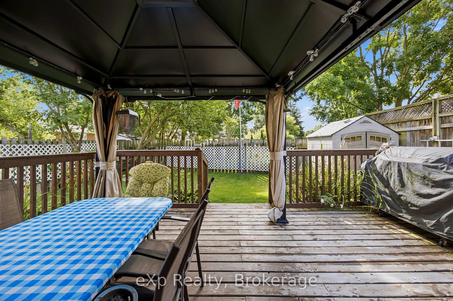 Photo 23 of 99 Dufferin Street, Stratford — HOMEH