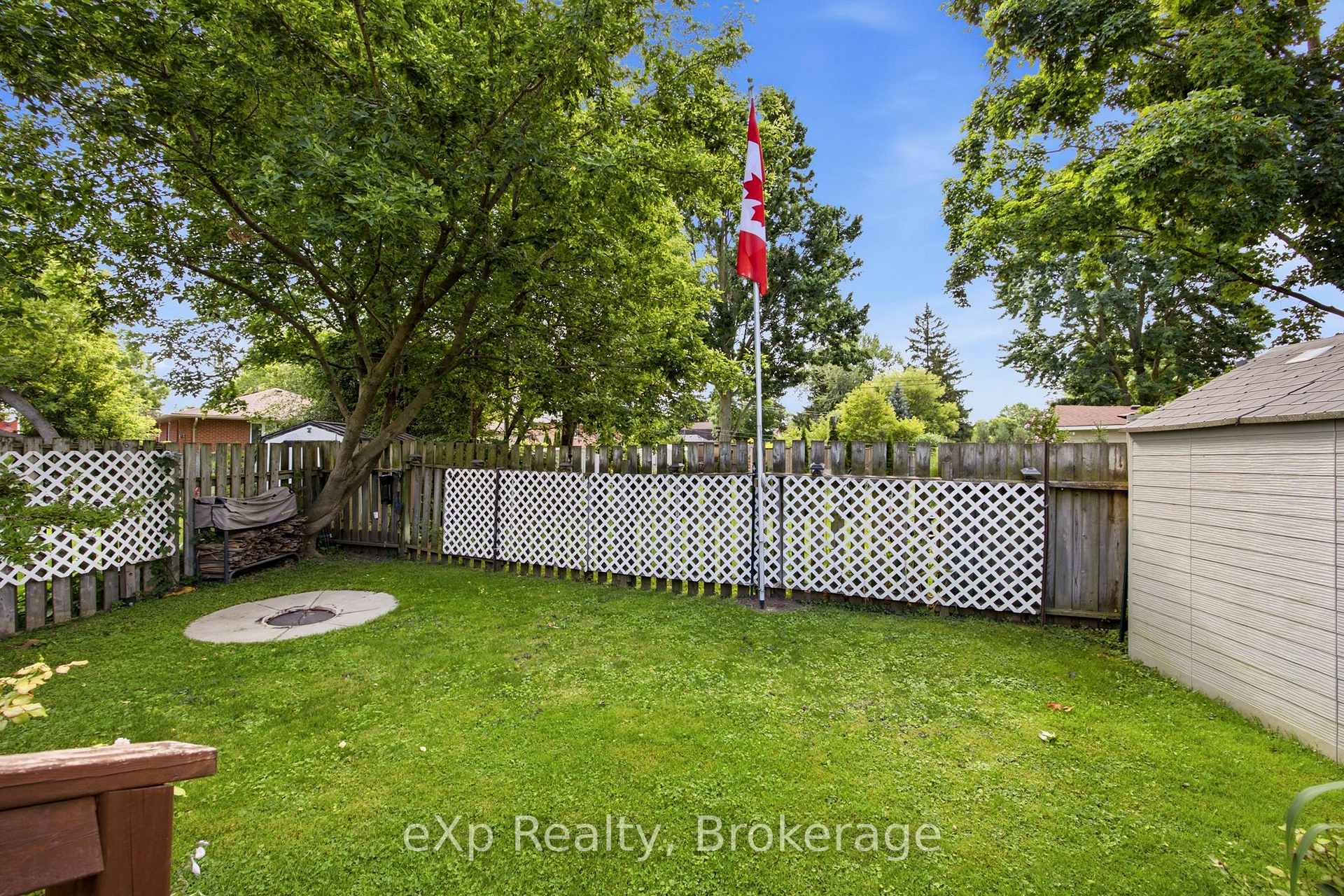 Photo 24 of 99 Dufferin Street, Stratford — HOMEH