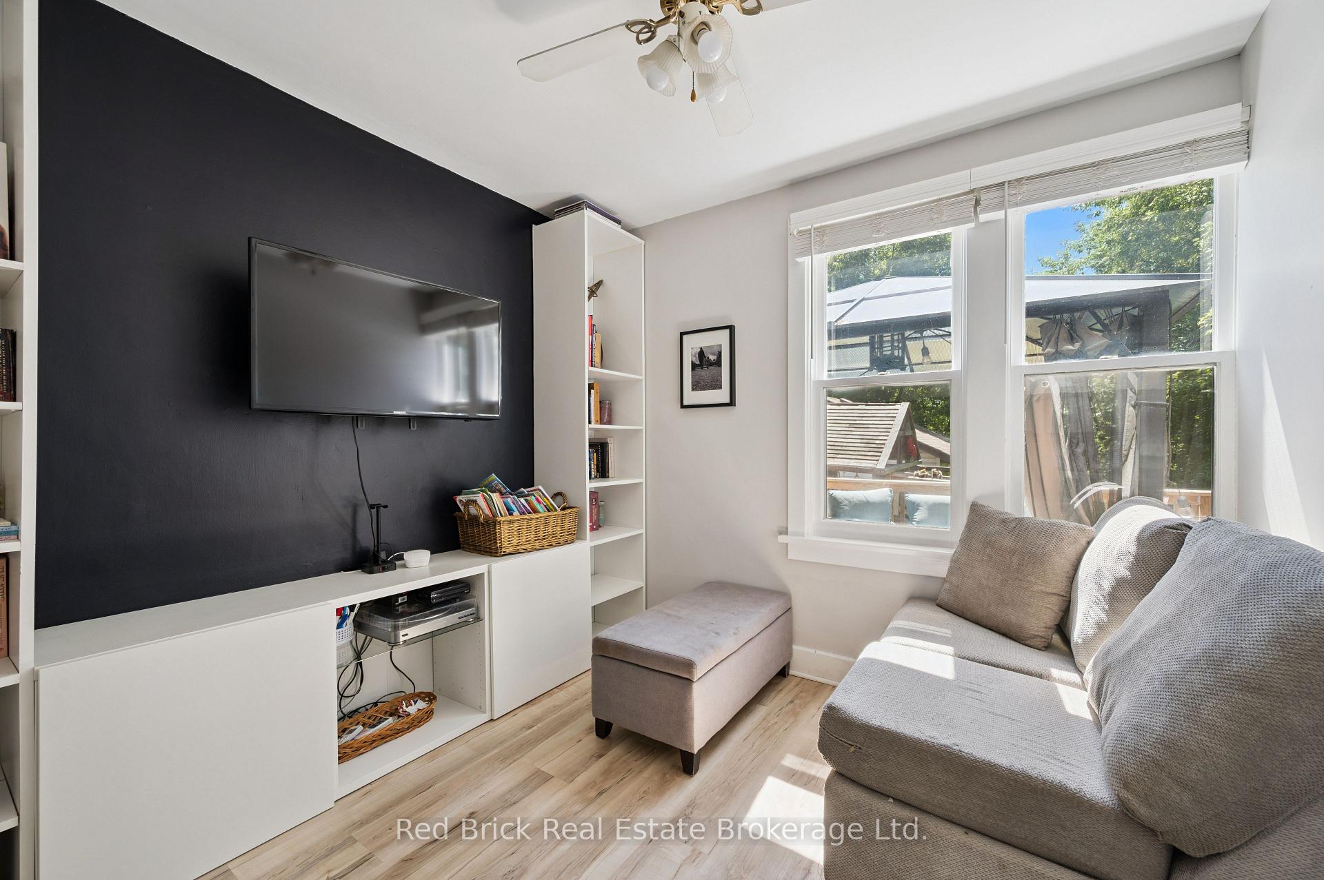 Photo 15 of 324 Waterloo Avenue, Guelph, Junction/Onward Willow — HOMEH