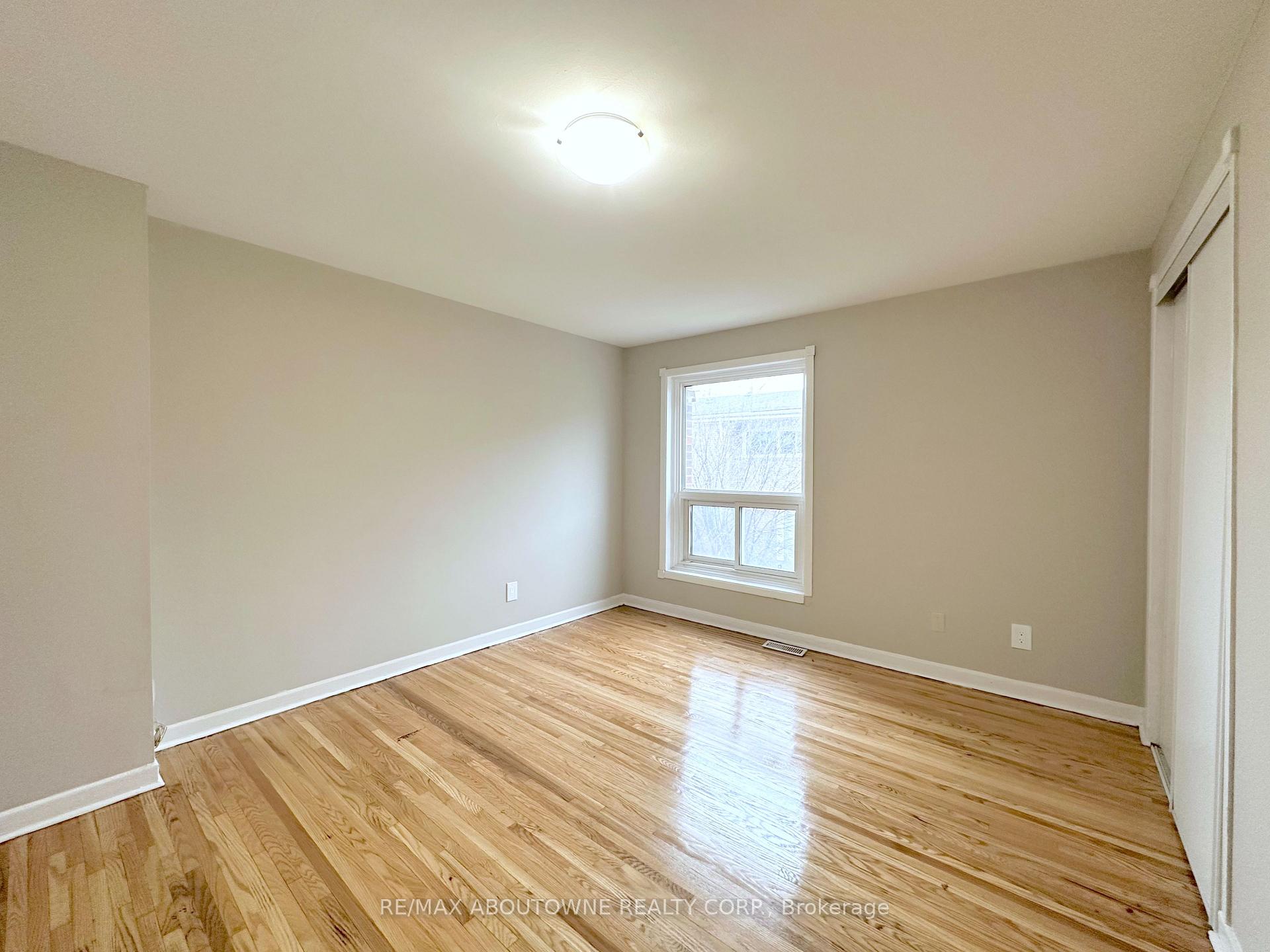 Photo 9 of Unit TH4, 63 Havenbrook Boulevard, North York, Henry Farm — HOMEH
