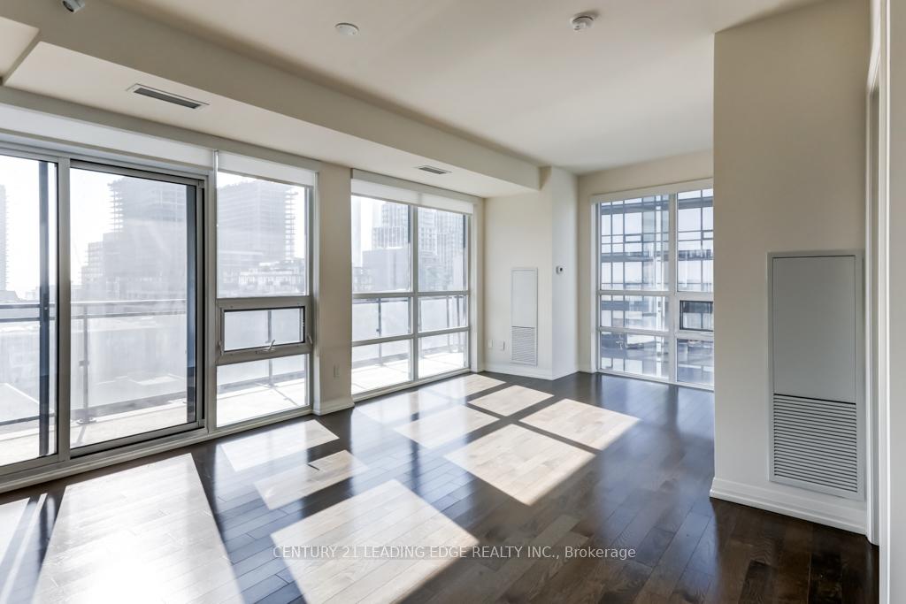 Photo 5 of Unit 939, 460 Adelaide Street E, Toronto, Moss Park — HOMEH