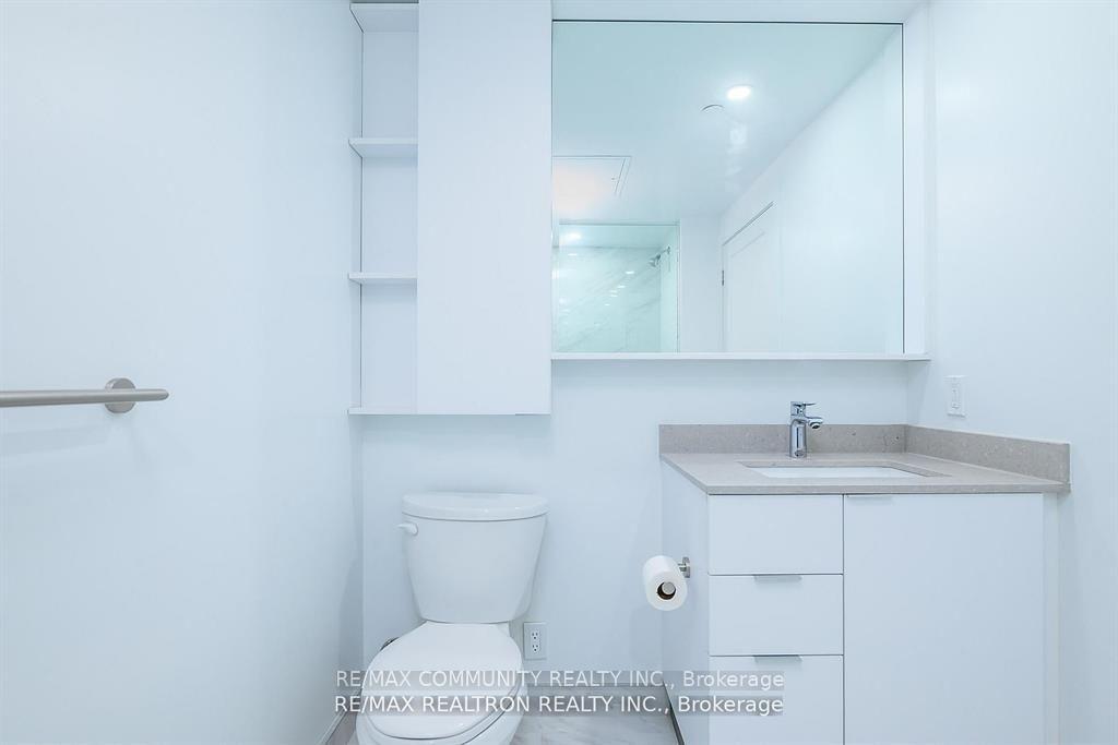 Photo 12 of Unit 1105, 8 Cedarland Drive, Markham, Unionville — HOMEH