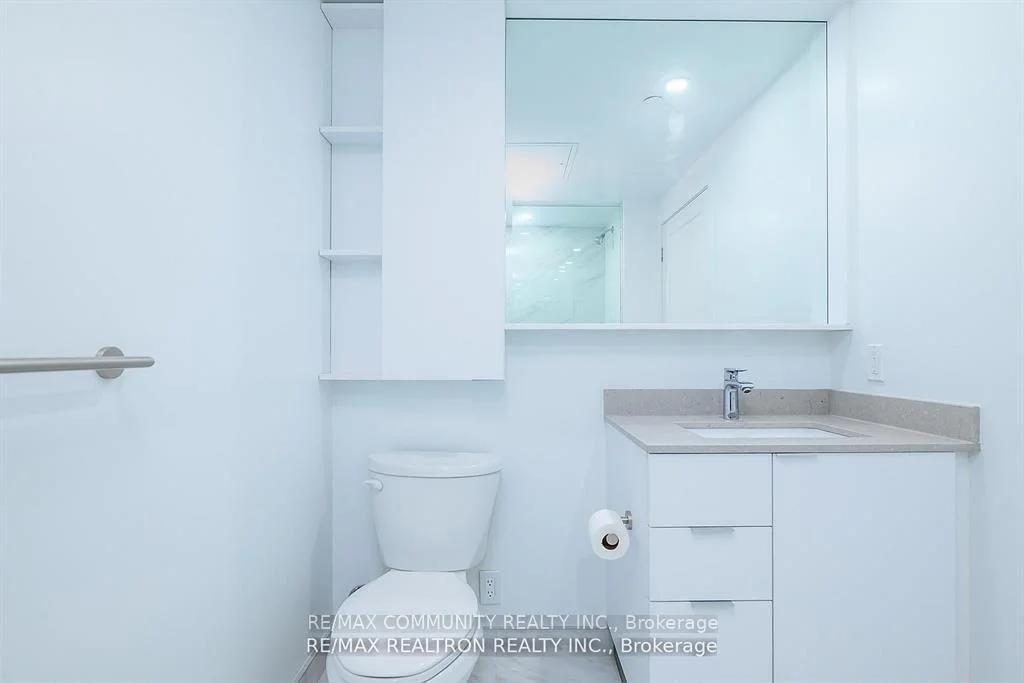 Photo 2 of Unit 1105, 8 Cedarland Drive, Markham, Unionville — HOMEH