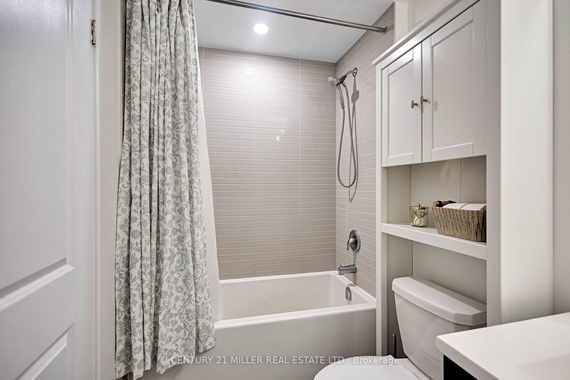 Photo 19 of Unit 721, 3200 William Coltson Avenue, Oakville, Joshua Meadows — HOMEH