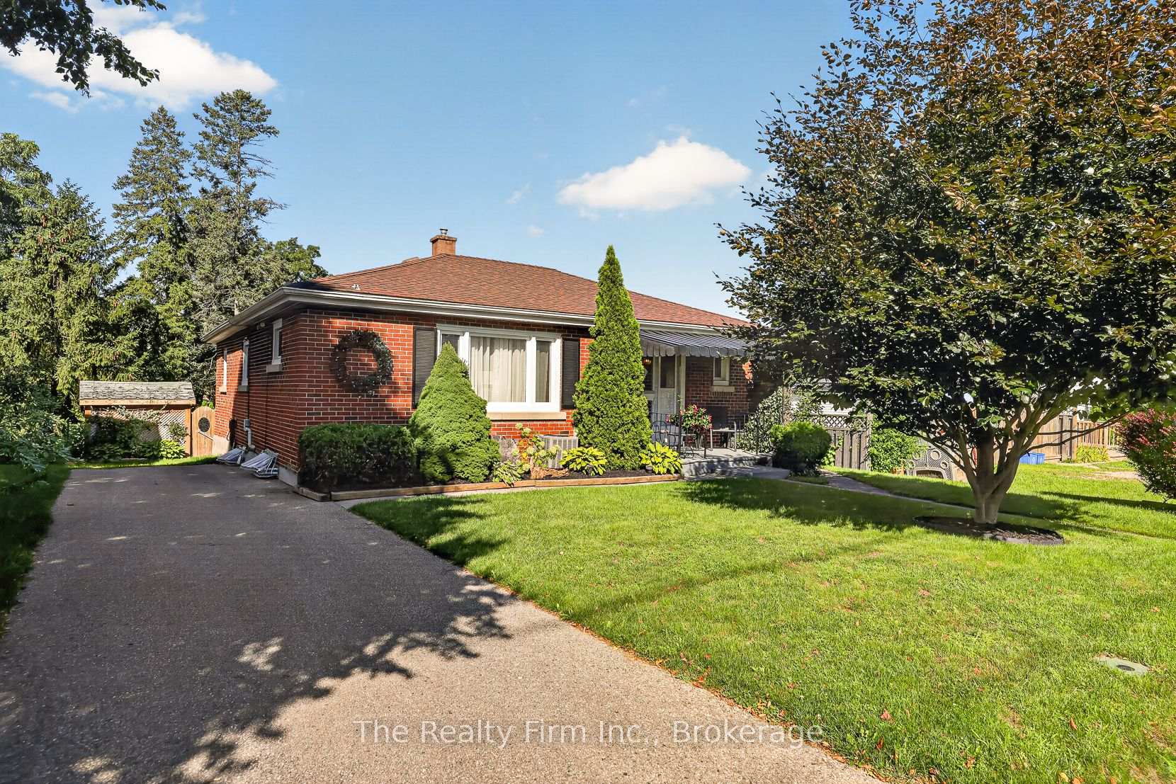Front of 14 East Park Drive