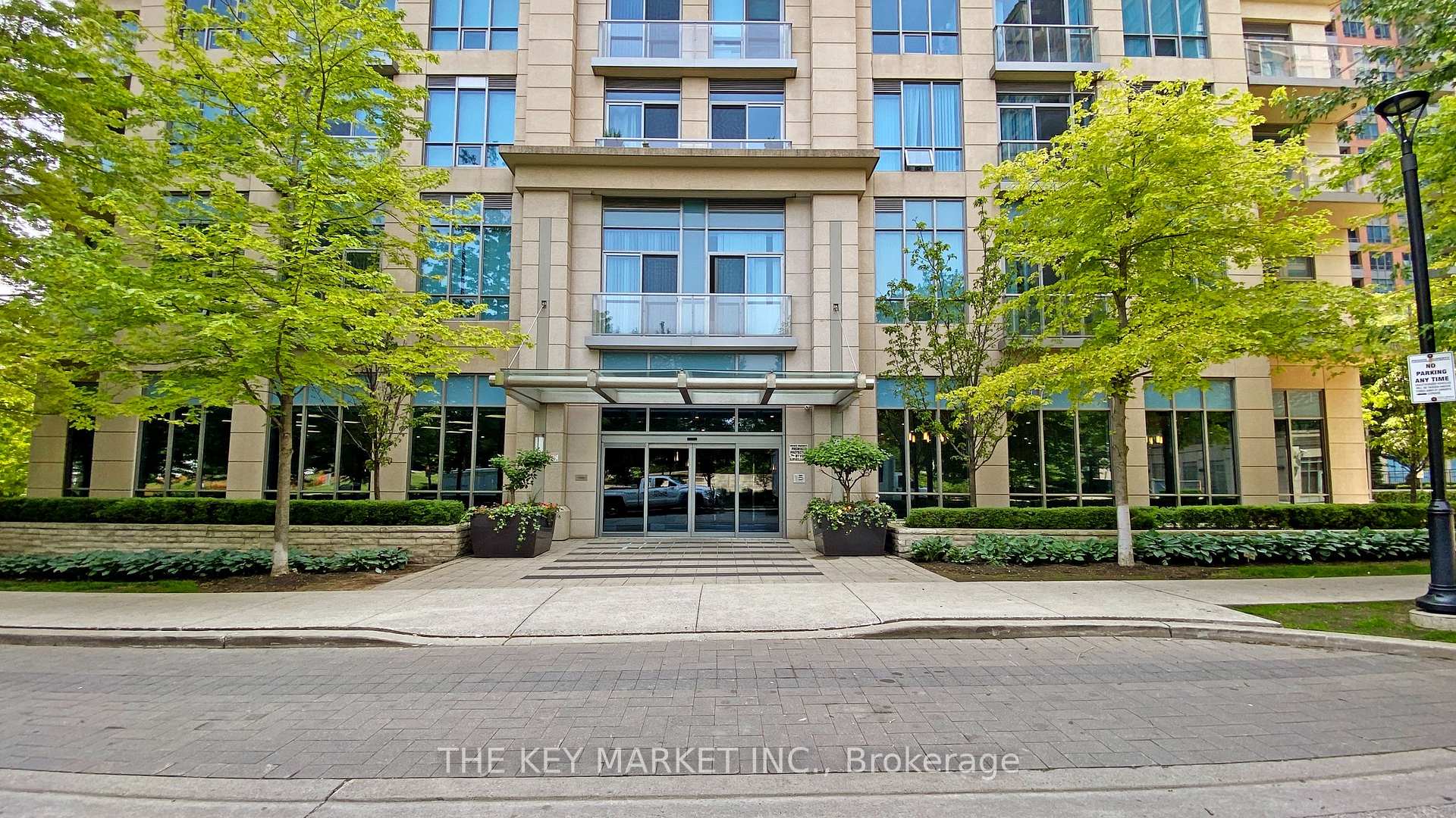 Photo 5 of Unit 801, 15 Viking Lane, Etobicoke, Islington-City Centre West — HOMEH