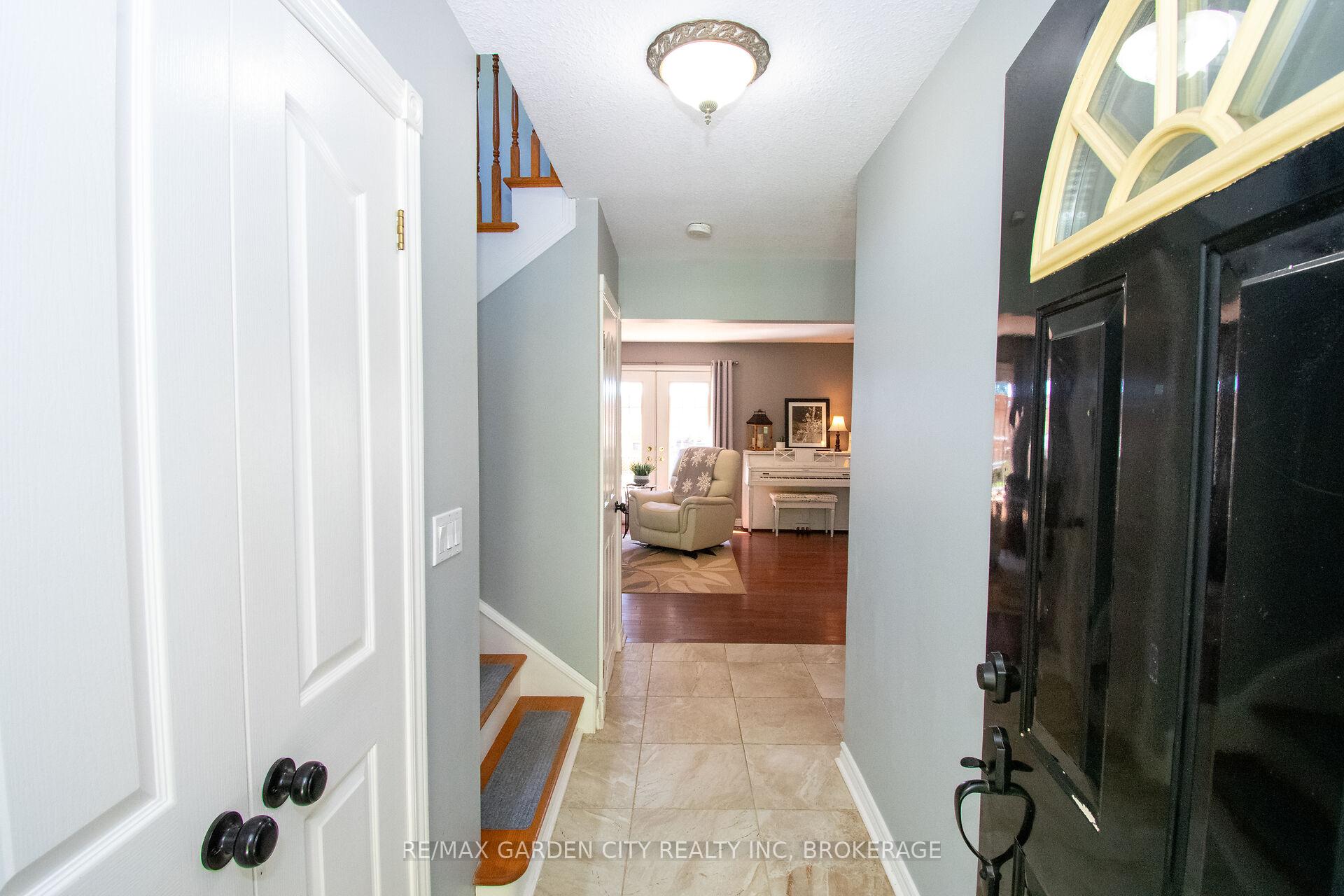 Photo 5 of 11641 Highway 3, Wainfleet, Marshville/Winger — HOMEH