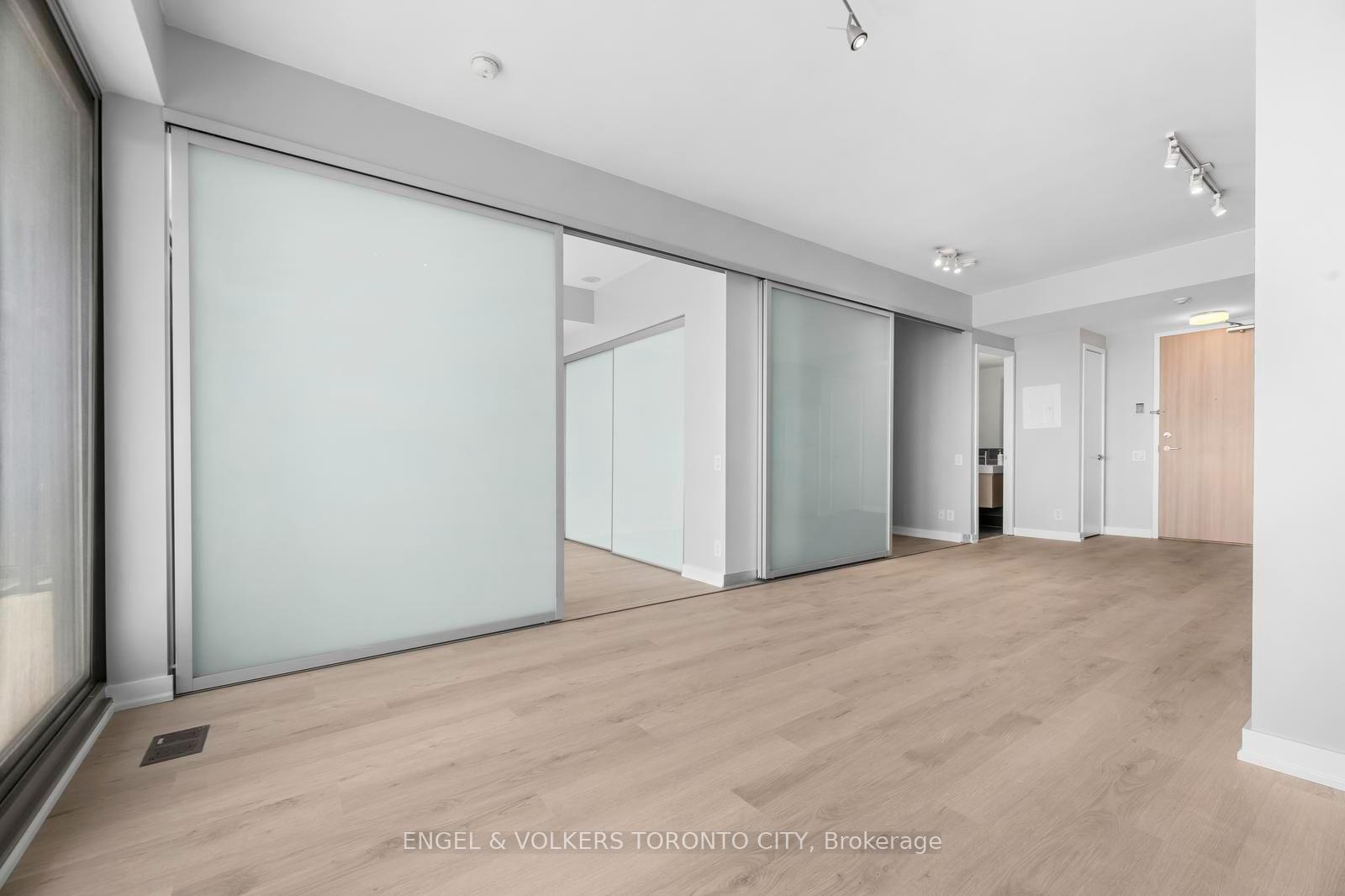 Photo 2 of Unit 1009, 390 Cherry Street, Toronto, Waterfront Communities — HOMEH