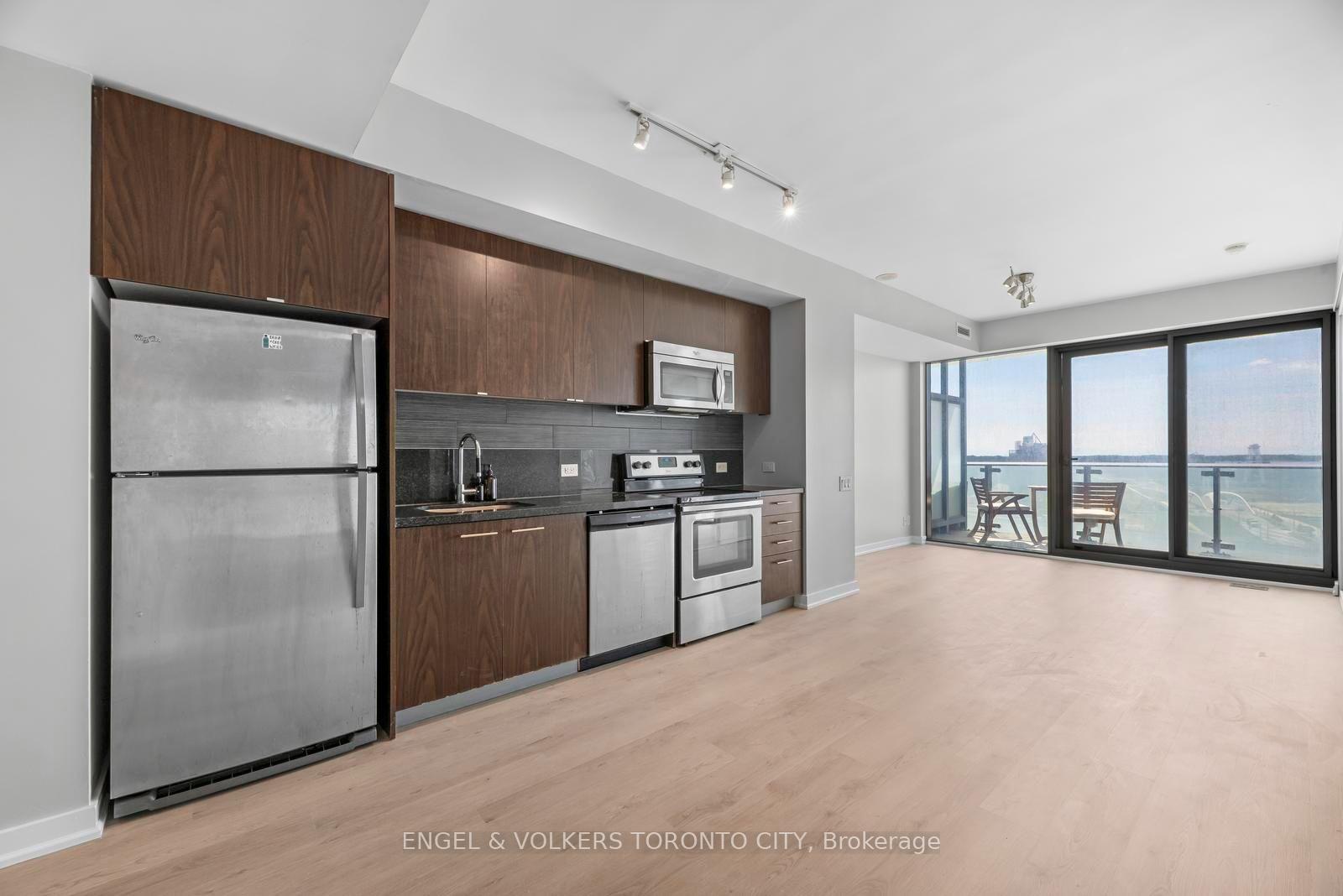 Photo 3 of Unit 1009, 390 Cherry Street, Toronto, Waterfront Communities — HOMEH