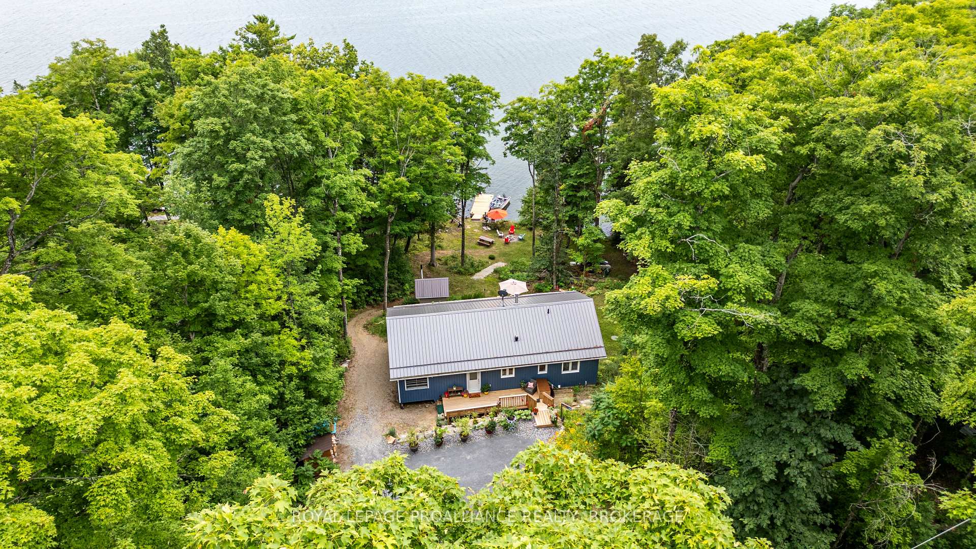 Photo 4 of 1099 Almost Lane, Frontenac, Frontenac North — HOMEH