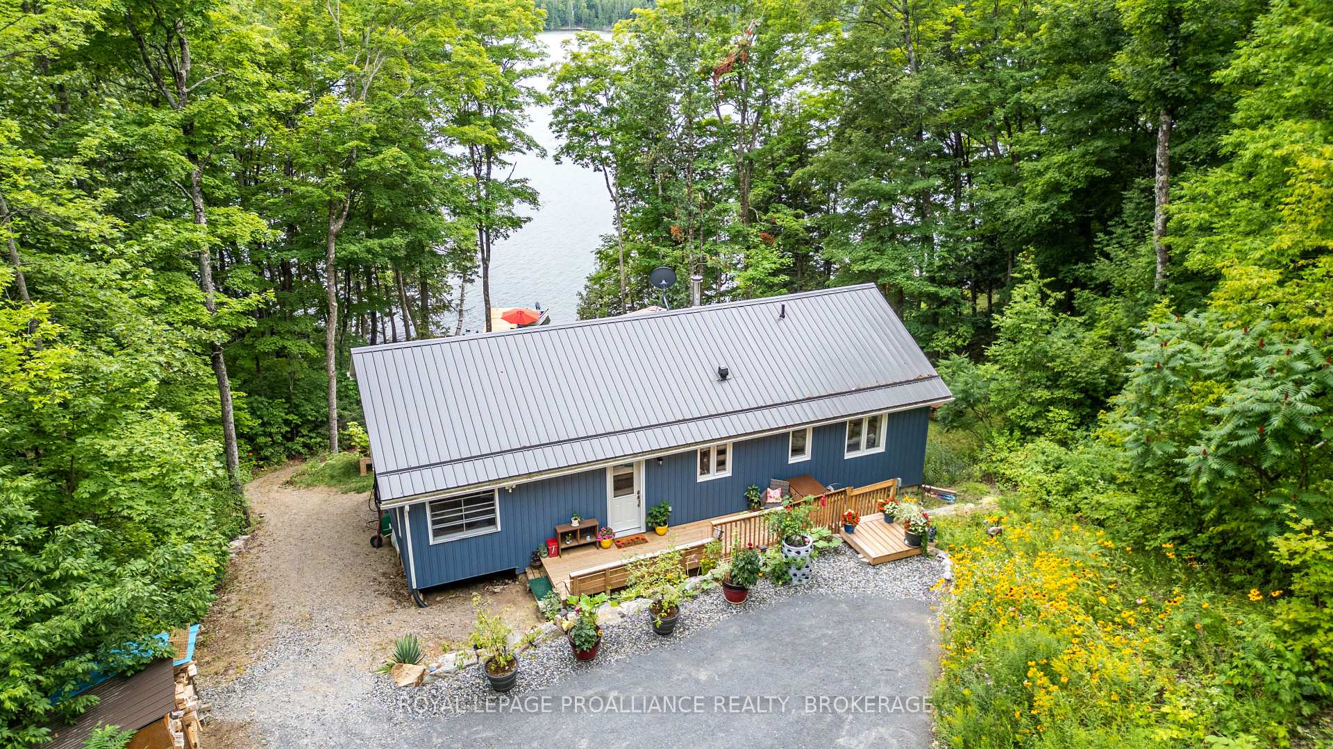 Photo 5 of 1099 Almost Lane, Frontenac, Frontenac North — HOMEH