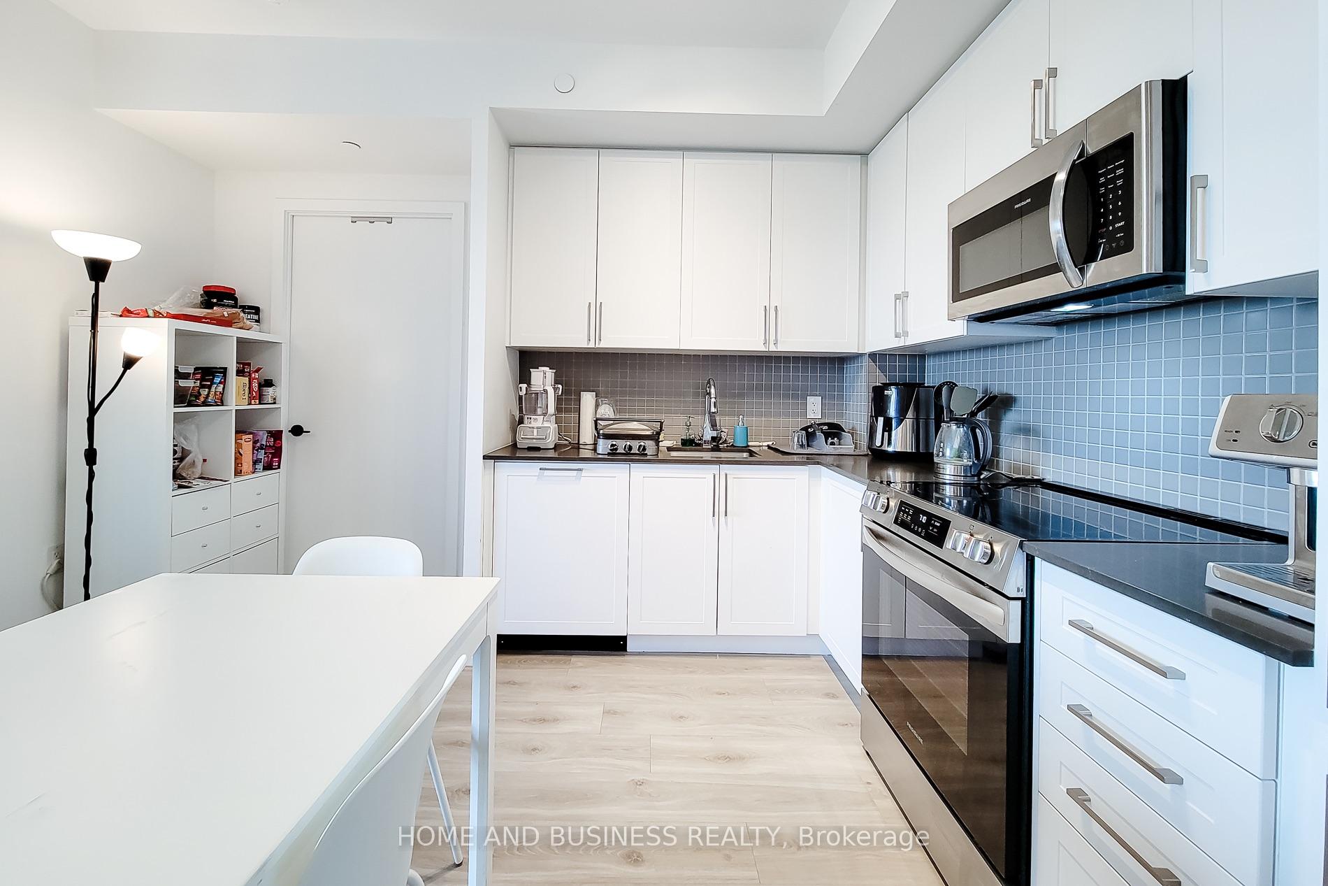 Photo 22 of Unit 710, 2450 Old Bronte Road E, Oakville, Westmount — HOMEH