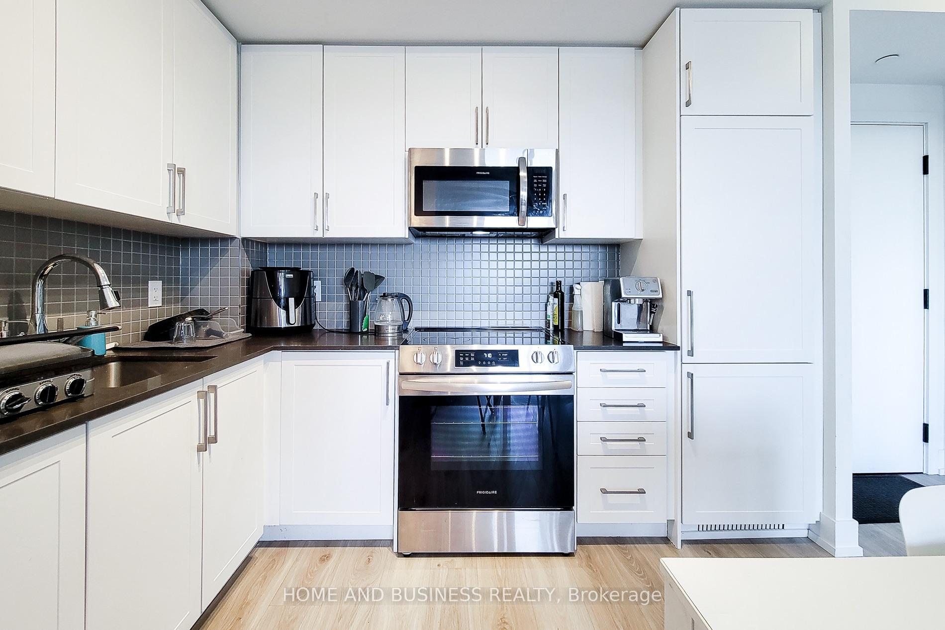 Photo 23 of Unit 710, 2450 Old Bronte Road E, Oakville, Westmount — HOMEH
