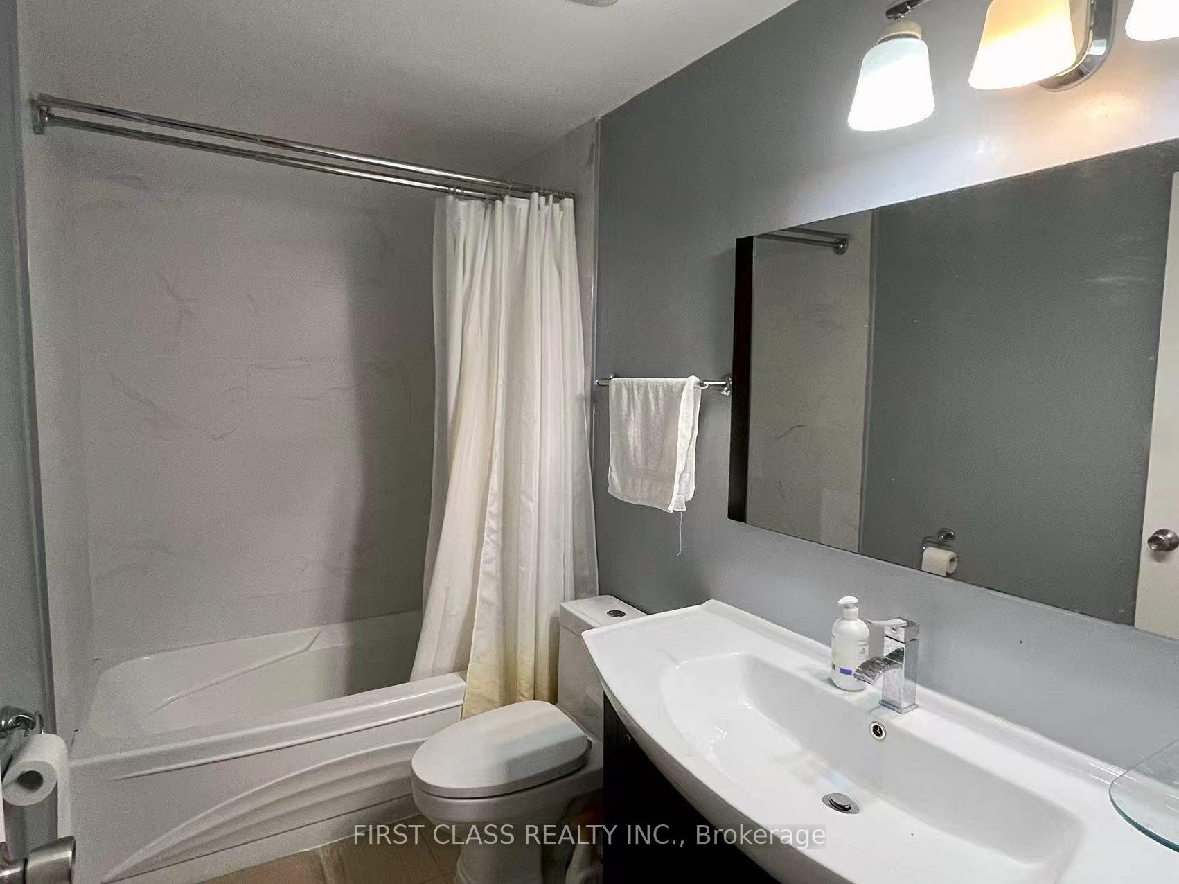 Photo 7 of Unit Main & Second Floor, 53 Aberfeldy Crescent, Markham, German Mills — HOMEH