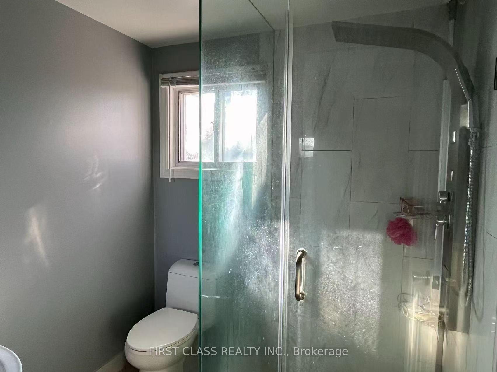 Photo 8 of Unit Main & Second Floor, 53 Aberfeldy Crescent, Markham, German Mills — HOMEH