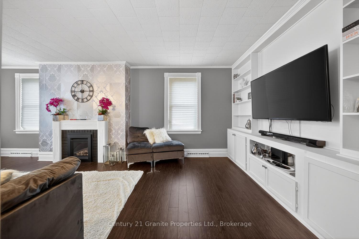 Photo 18 of 50 William Street, Parry Sound — HOMEH