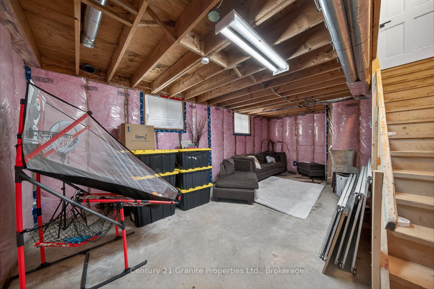 Photo 48 of 50 William Street, Parry Sound — HOMEH