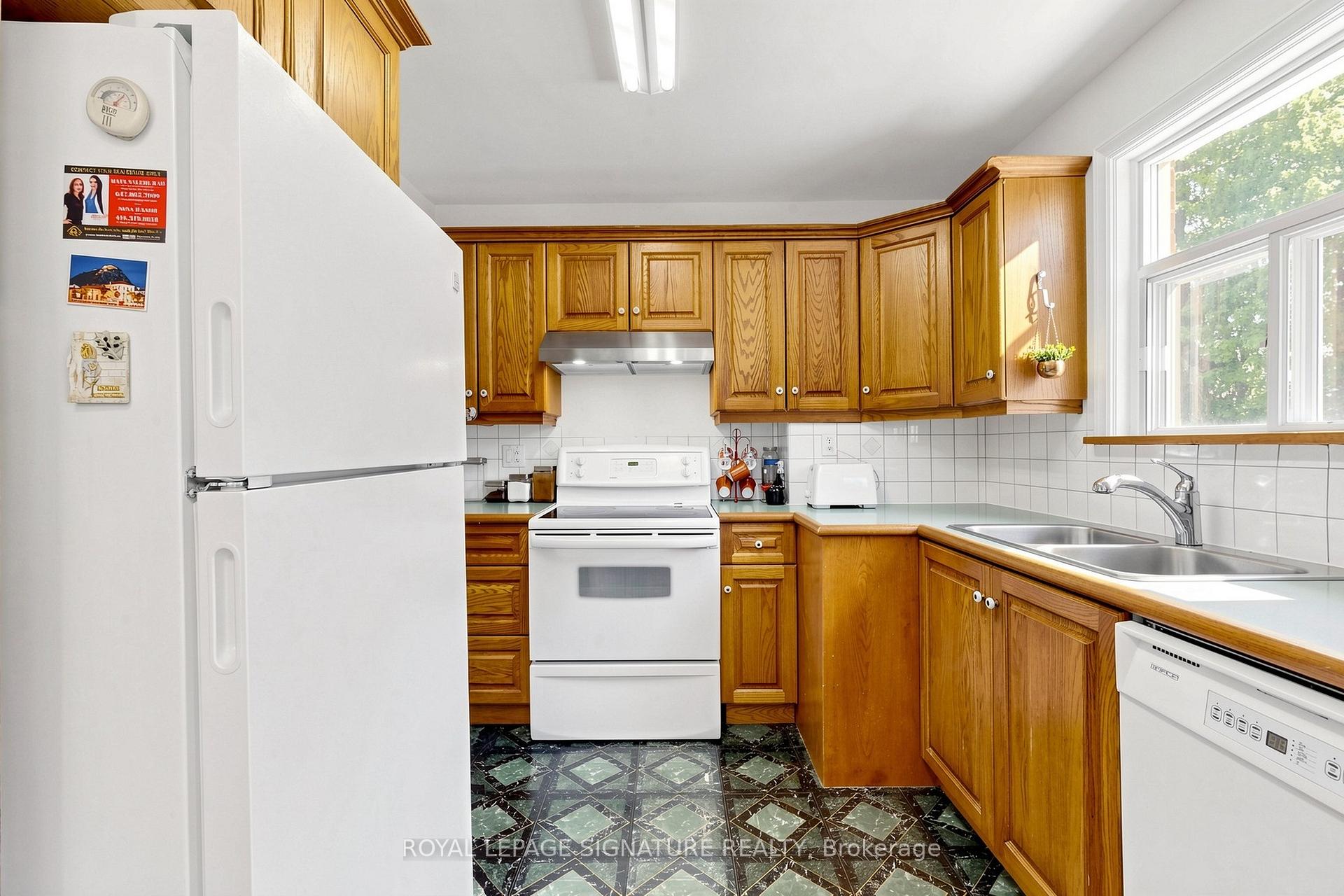 Photo 12 of 38 Lingarde Drive, Scarborough, Wexford-Maryvale — HOMEH