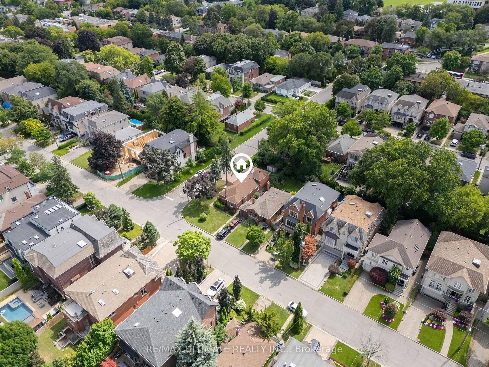 Photo 44 of 519 Douglas Avenue, Toronto, Bedford Park-Nortown — HOMEH