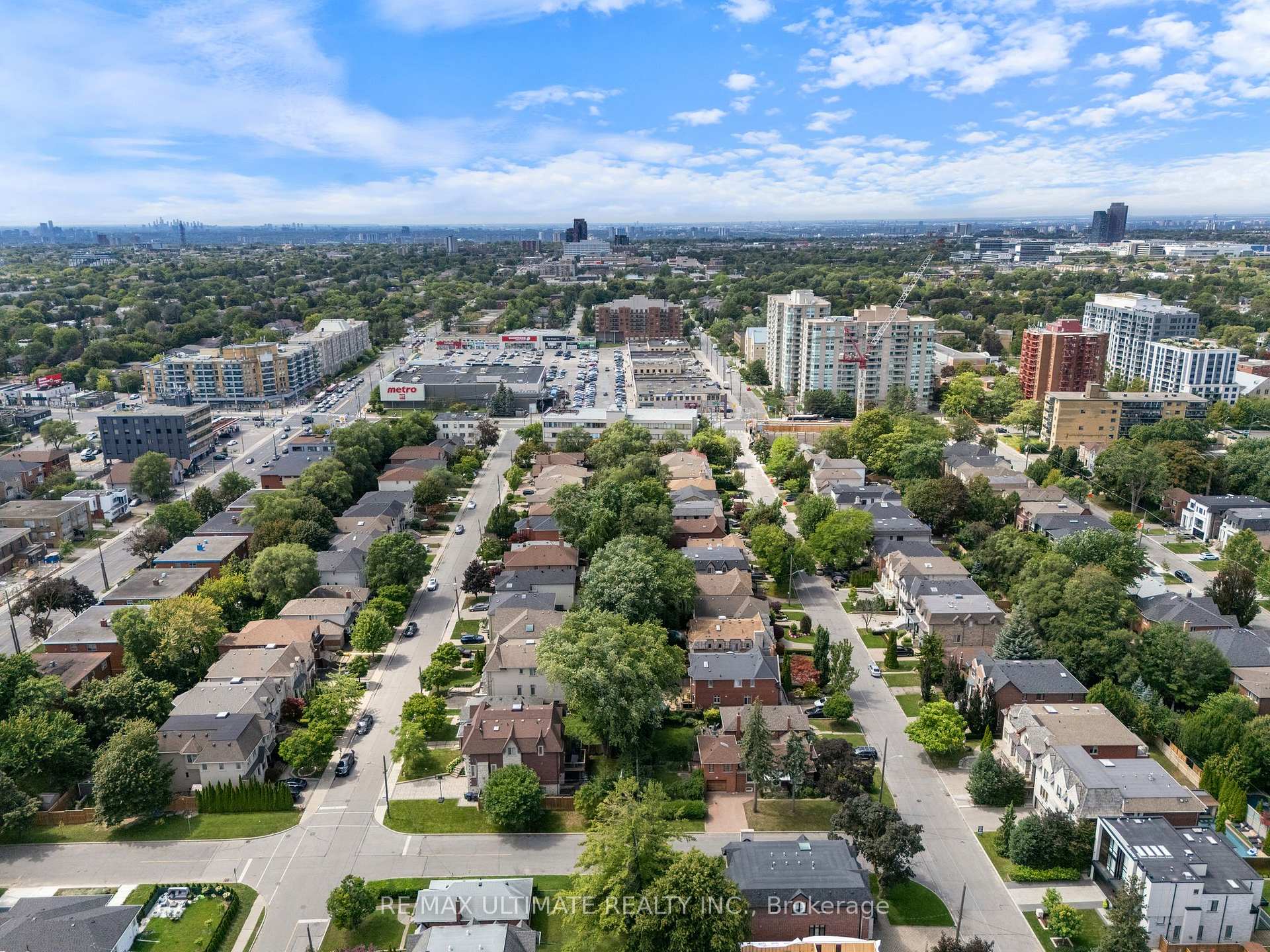 Photo 45 of 519 Douglas Avenue, Toronto, Bedford Park-Nortown — HOMEH