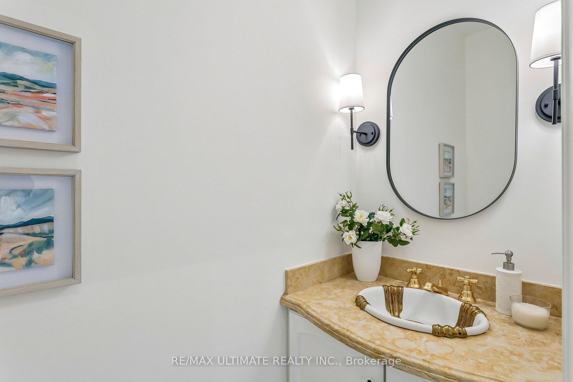 Photo 23 of 73 Bonnyview Drive, Etobicoke, Stonegate-Queensway — HOMEH