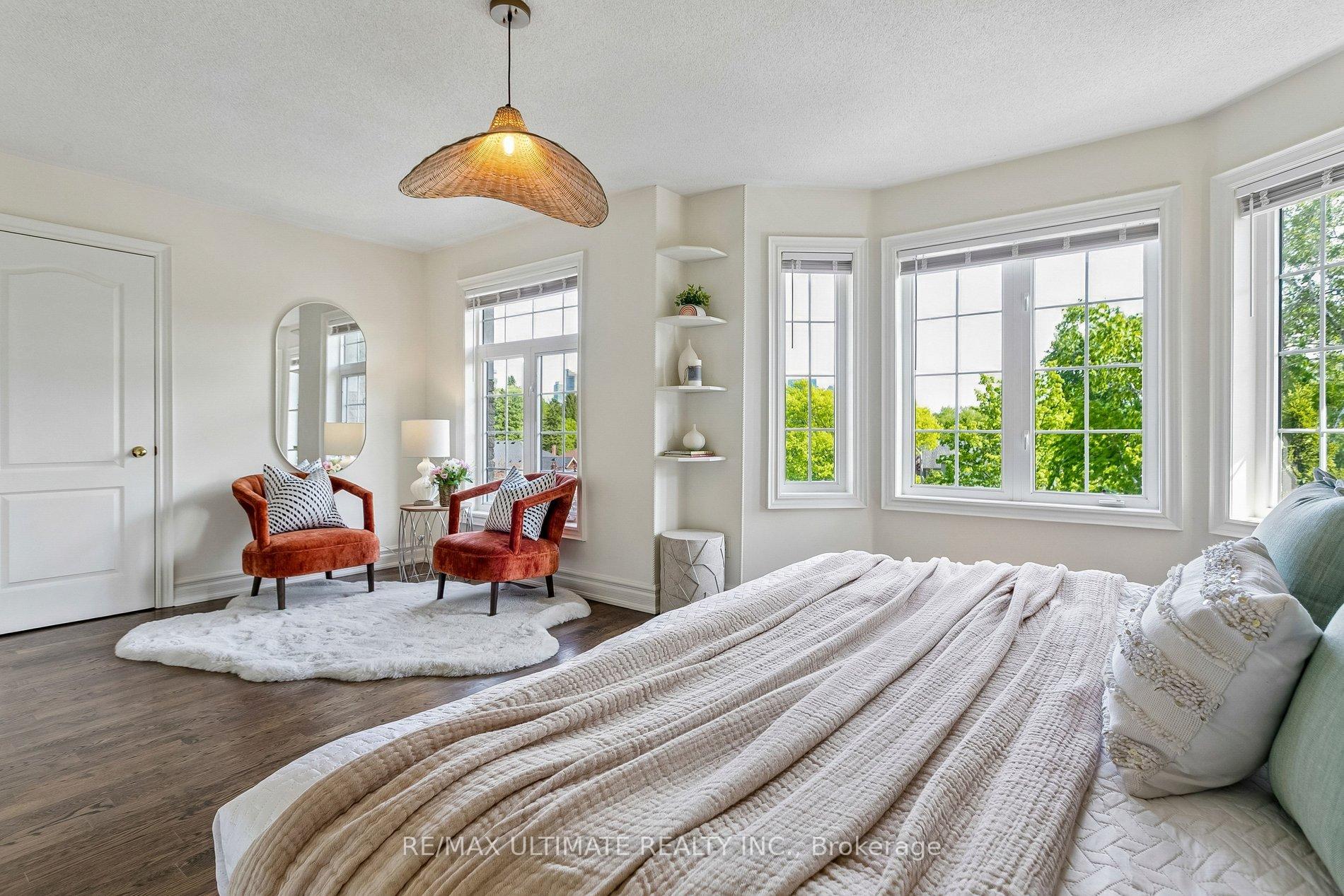 Photo 33 of 73 Bonnyview Drive, Etobicoke, Stonegate-Queensway — HOMEH