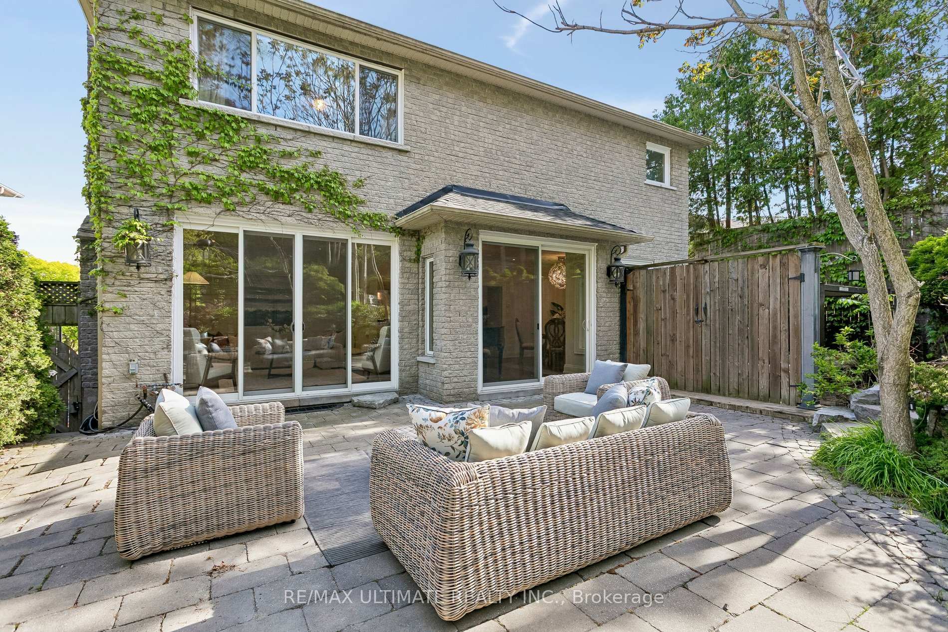 Photo 42 of 73 Bonnyview Drive, Etobicoke, Stonegate-Queensway — HOMEH