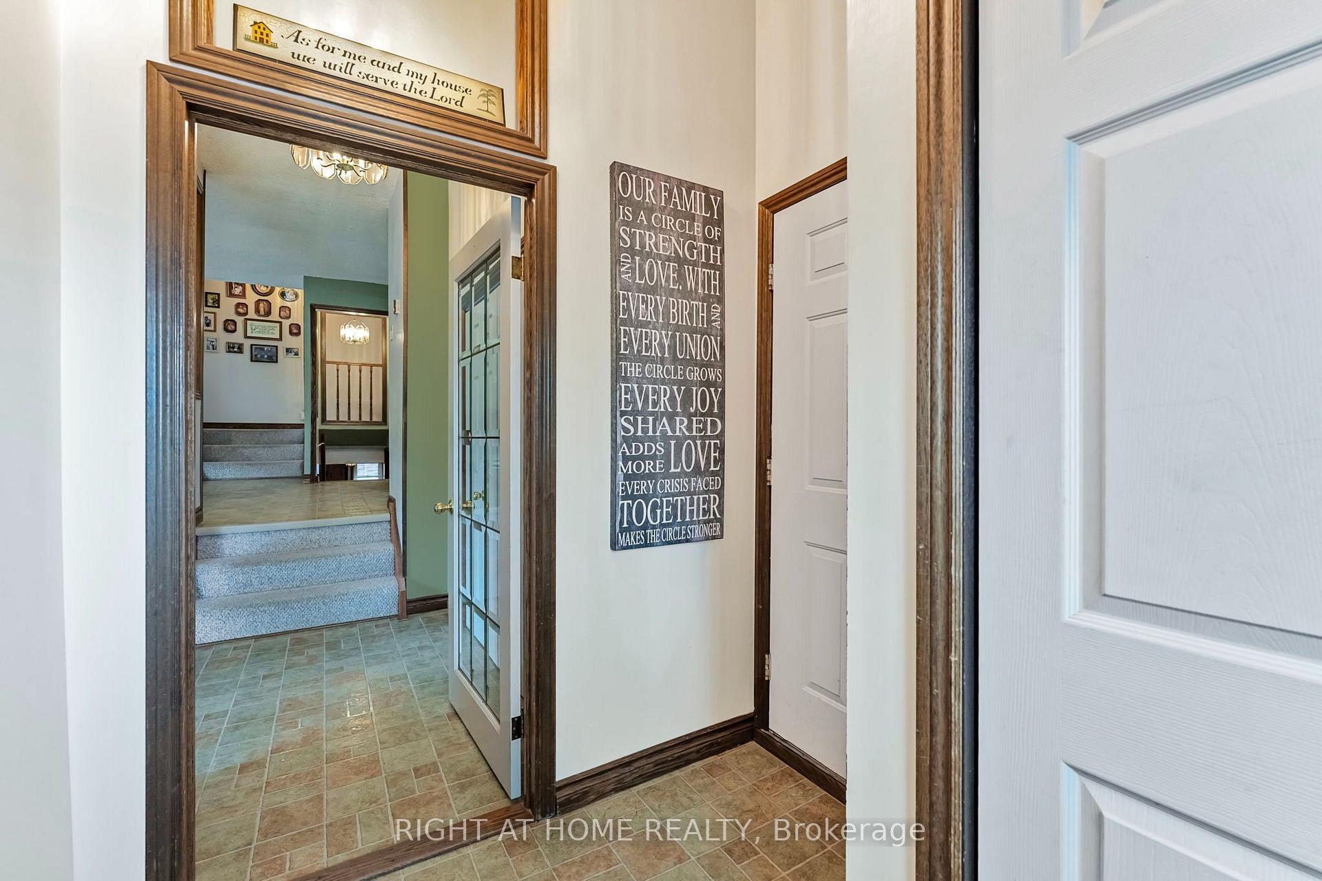 Photo 3 of 3500 Baldwick Lane, Springwater, Rural Springwater — HOMEH