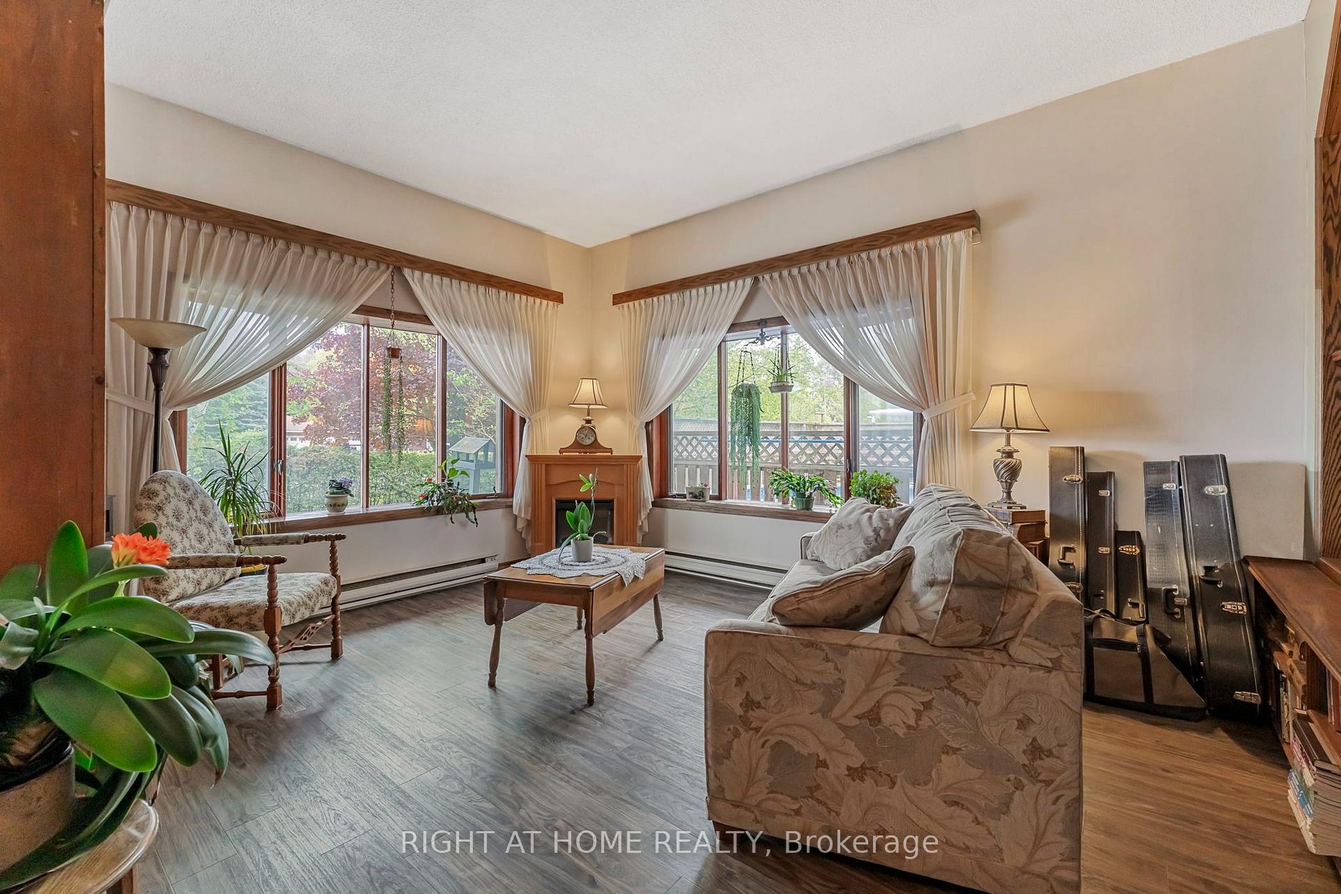 Photo 5 of 3500 Baldwick Lane, Springwater, Rural Springwater — HOMEH