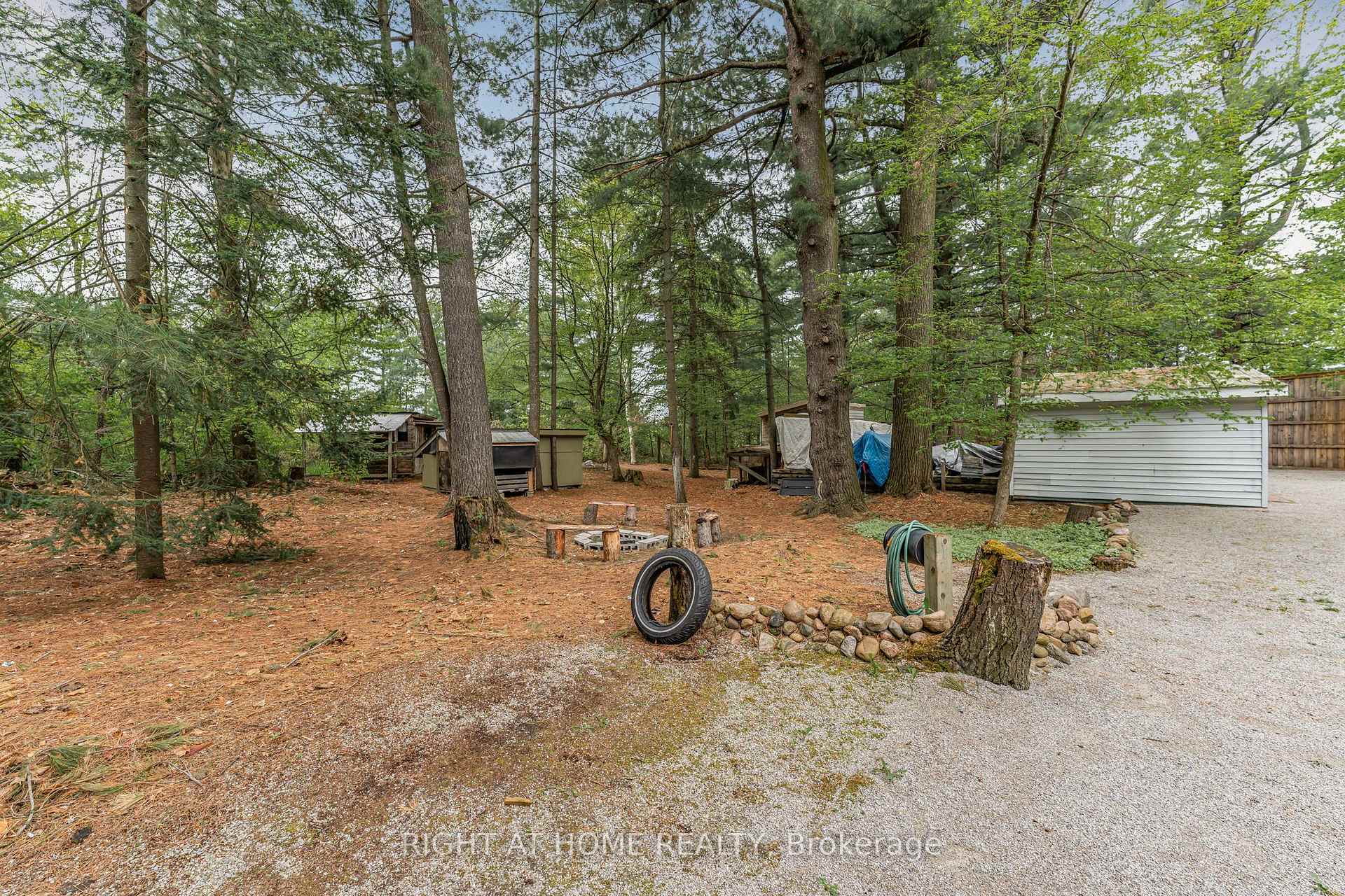 Photo 30 of 3500 Baldwick Lane, Springwater, Rural Springwater — HOMEH