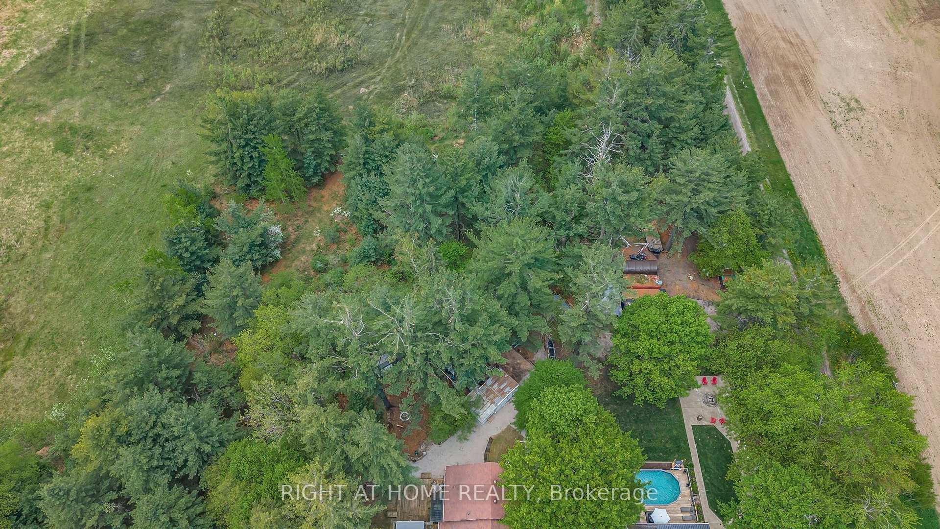 Photo 35 of 3500 Baldwick Lane, Springwater, Rural Springwater — HOMEH