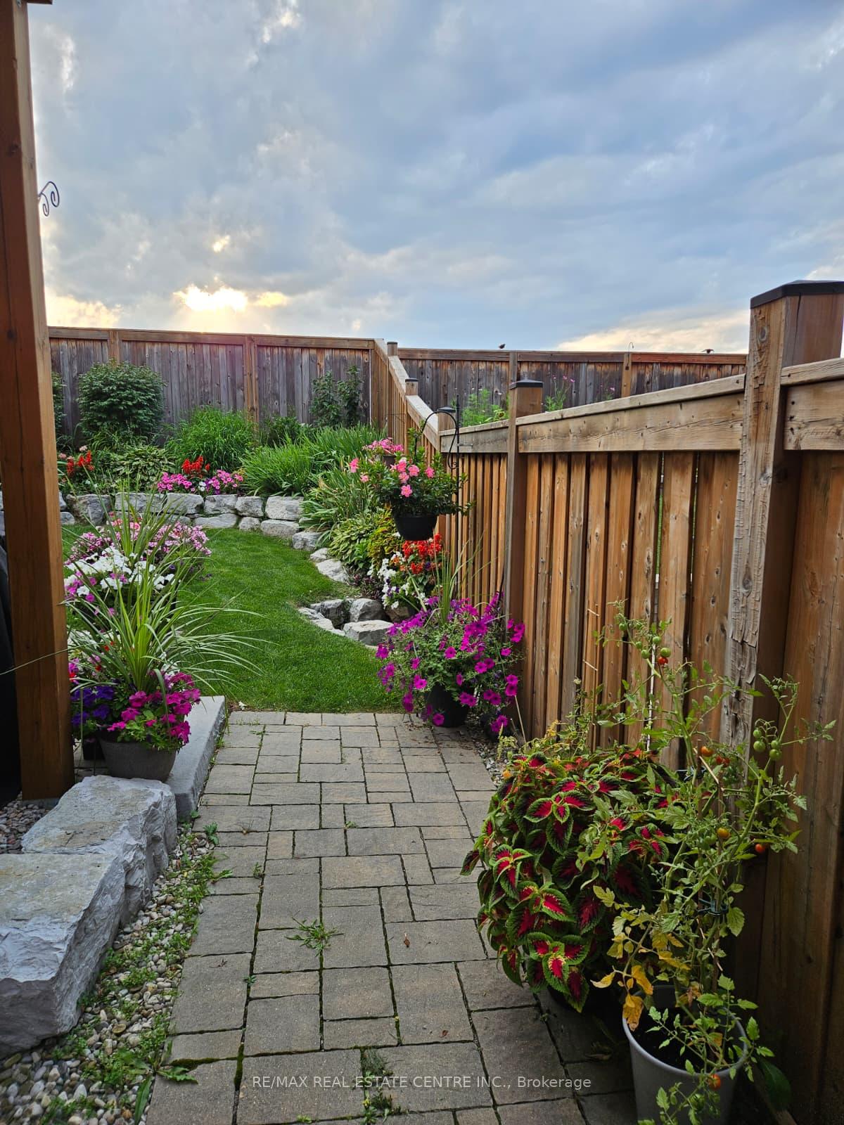 Photo 43 of 49 Edenrock Drive, Hamilton, Stoney Creek Industrial — HOMEH