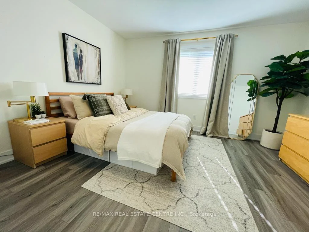Photo 36 of 49 Edenrock Drive, Hamilton, Stoney Creek Industrial — HOMEH