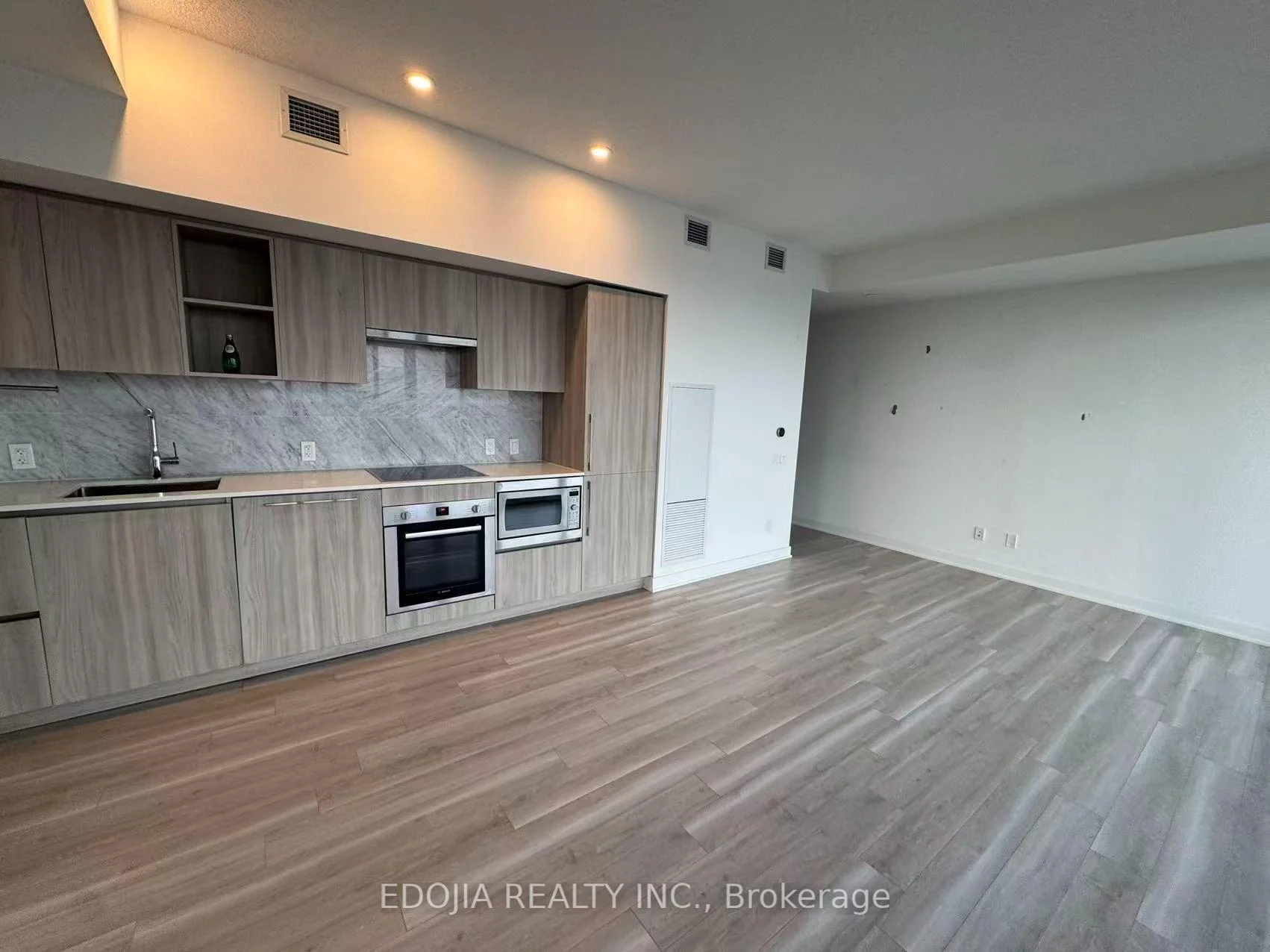 Photo 15 of Unit 4012, 19 Bathurst Street, Toronto, Waterfront Communities — HOMEH