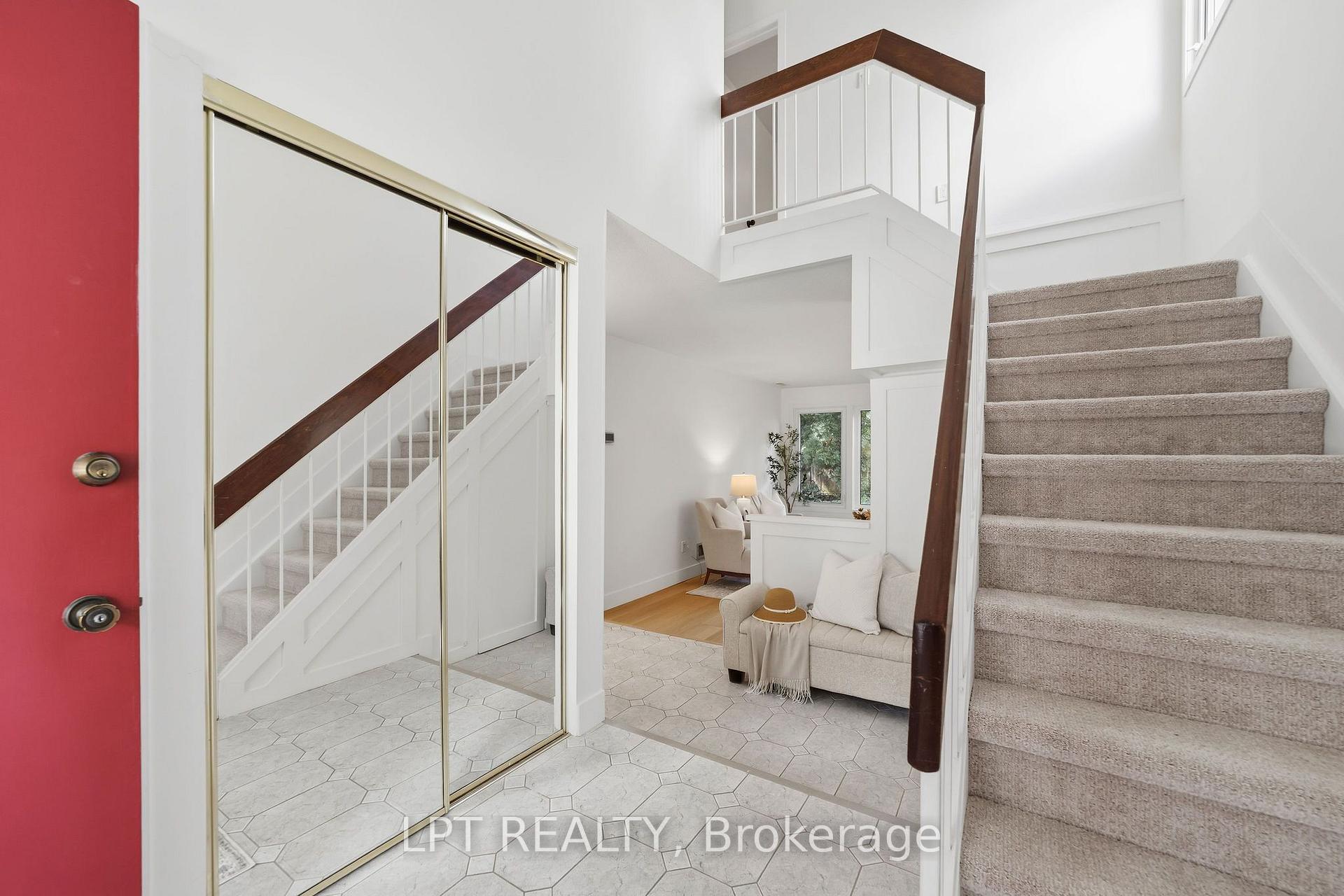 Photo 7 of 17 Monmore Road, London, North F — HOMEH
