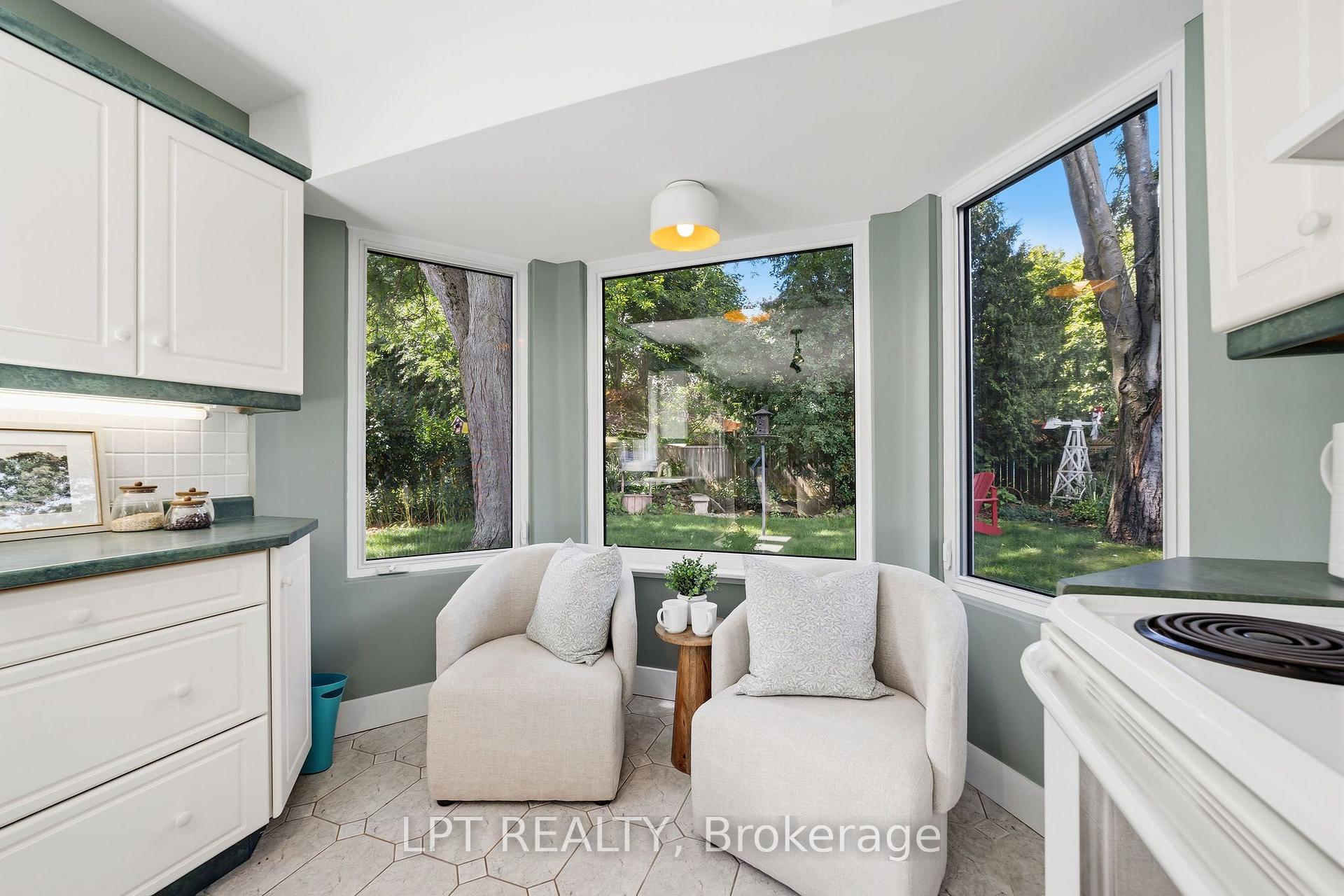Photo 15 of 17 Monmore Road, London, North F — HOMEH