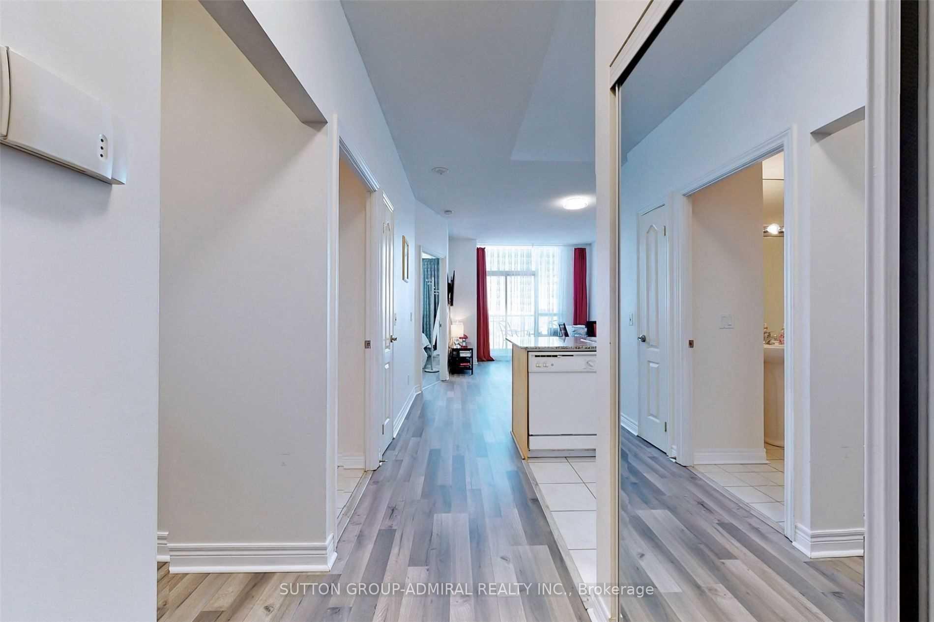 Photo 6 of Unit Ph05, 50 Disera Drive, Vaughan, Beverley Glen — HOMEH