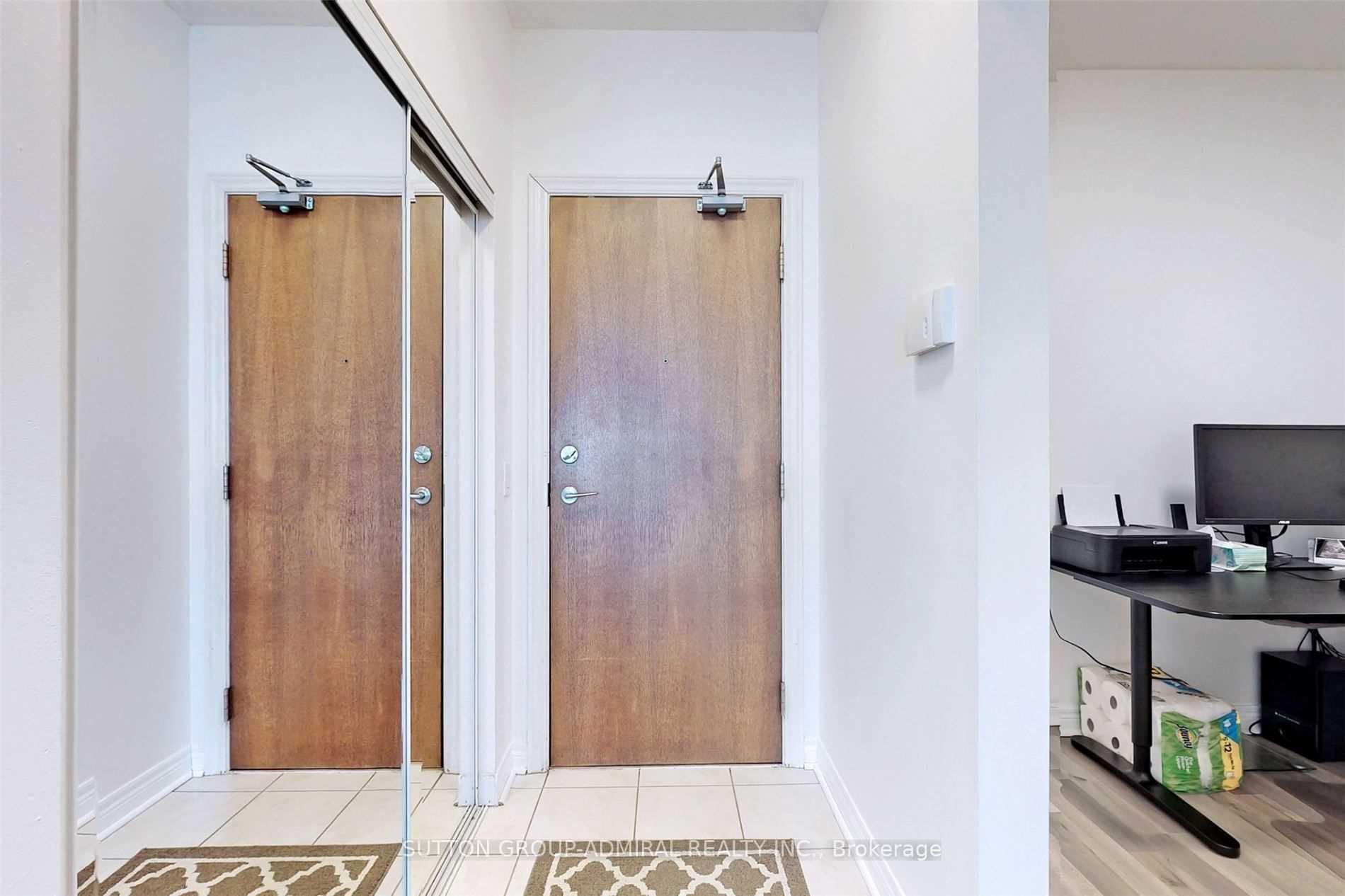 Photo 8 of Unit Ph05, 50 Disera Drive, Vaughan, Beverley Glen — HOMEH