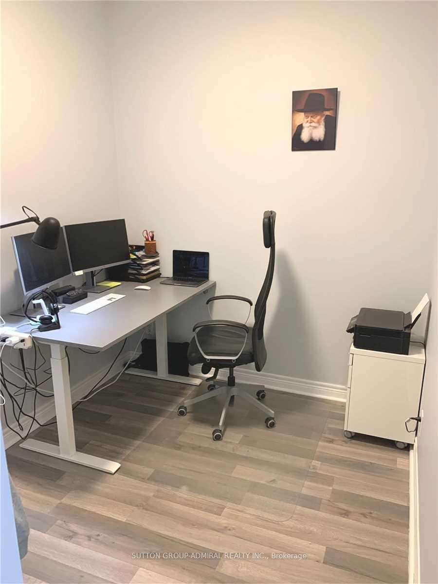 Photo 9 of Unit Ph05, 50 Disera Drive, Vaughan, Beverley Glen — HOMEH