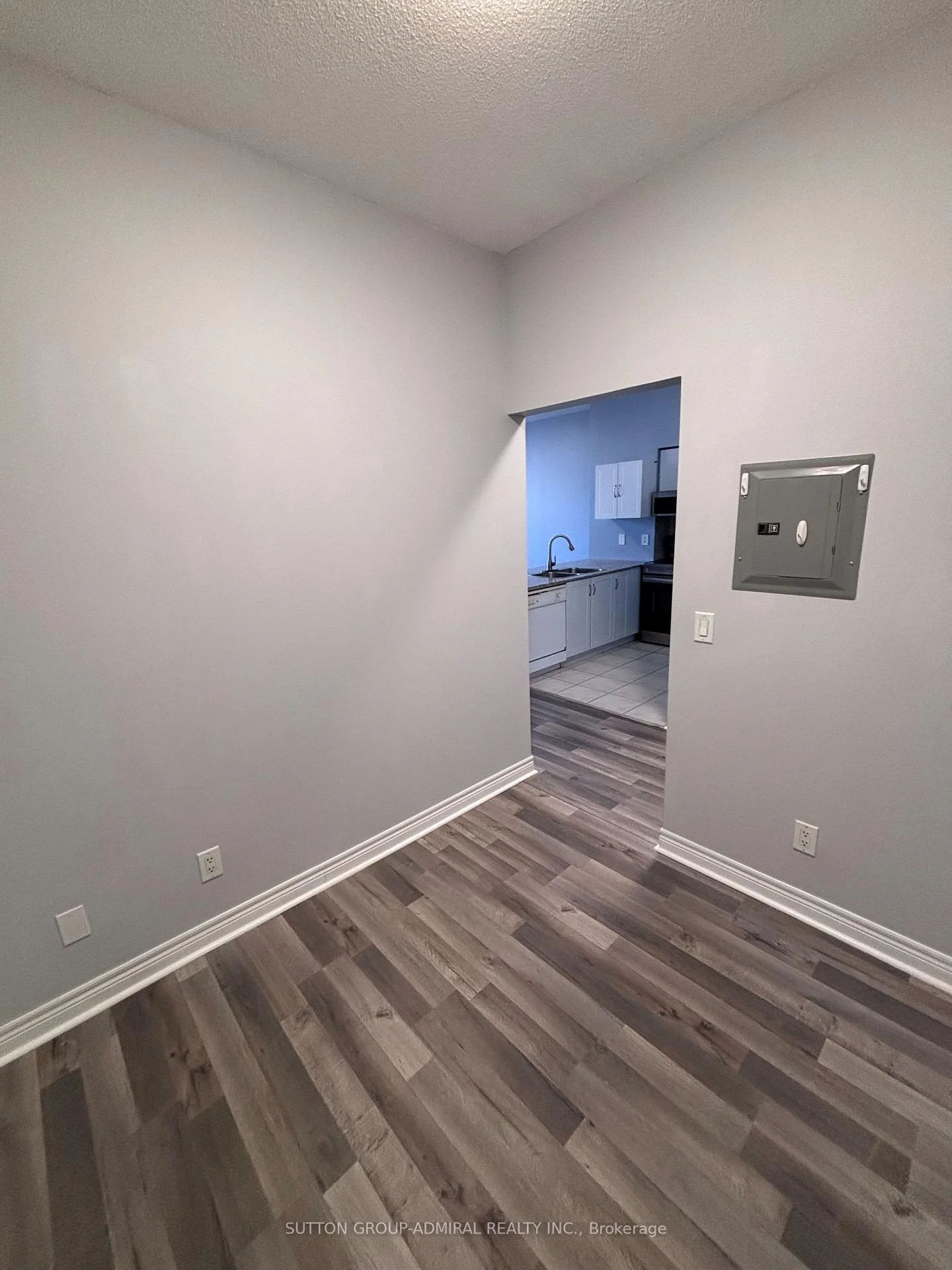 Photo 18 of Unit Ph05, 50 Disera Drive, Vaughan, Beverley Glen — HOMEH