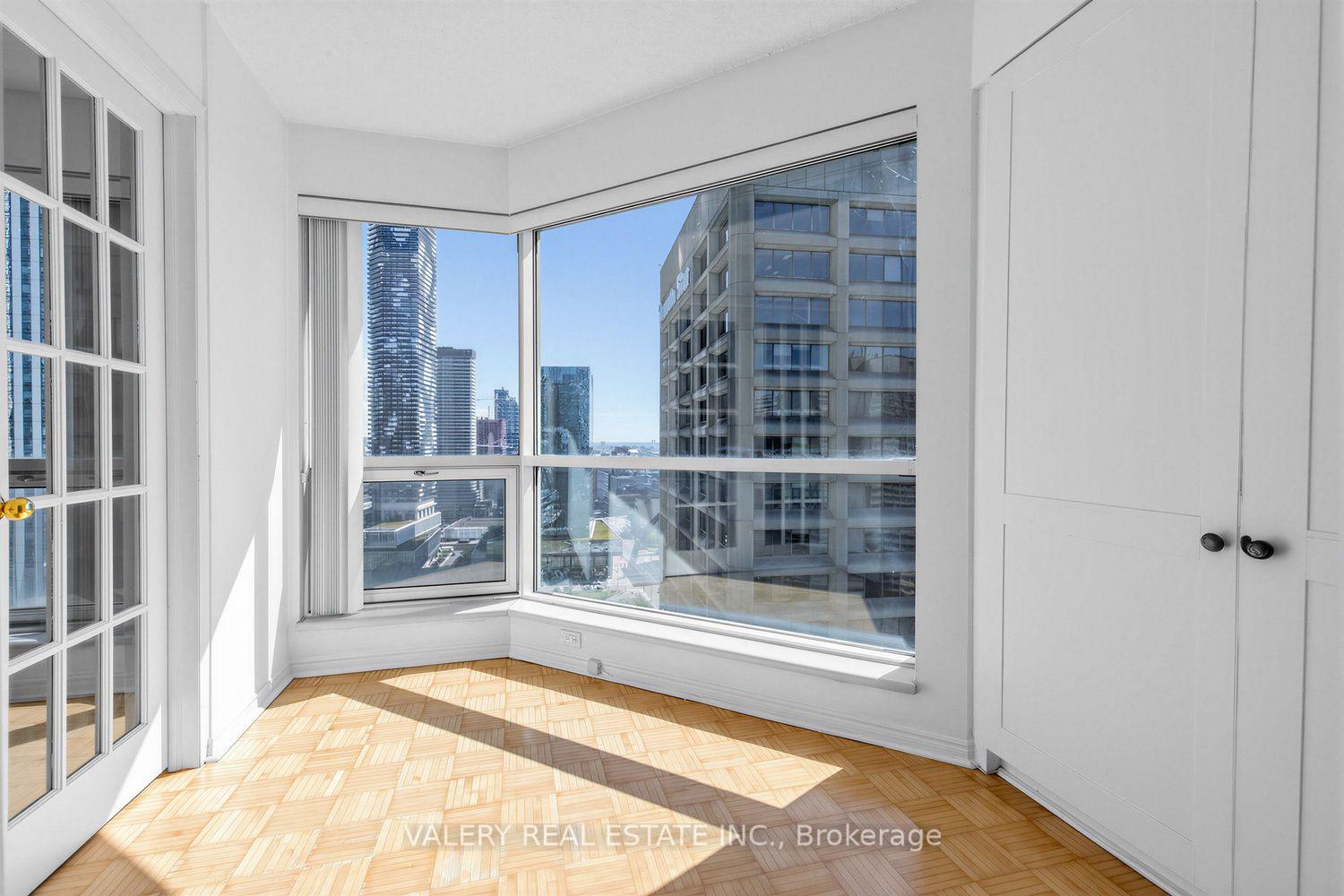 Photo 14 of Unit 2910, 10 Yonge Street, Toronto, Waterfront Communities — HOMEH