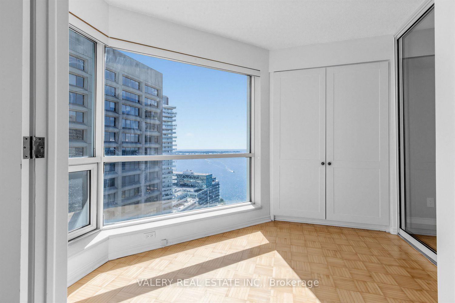 Photo 15 of Unit 2910, 10 Yonge Street, Toronto, Waterfront Communities — HOMEH