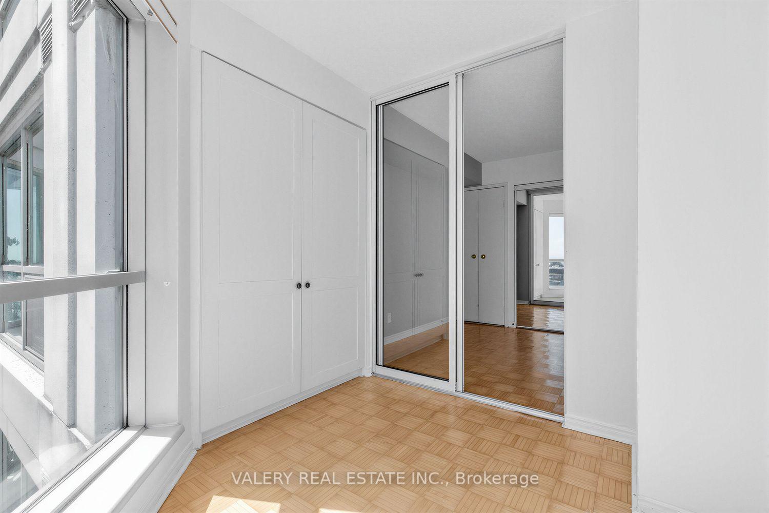 Photo 16 of Unit 2910, 10 Yonge Street, Toronto, Waterfront Communities — HOMEH
