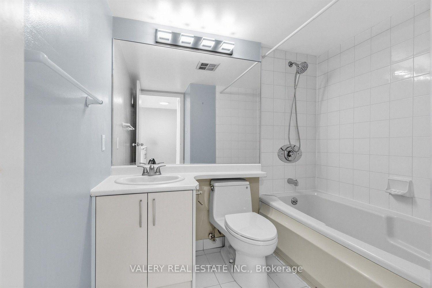 Photo 19 of Unit 2910, 10 Yonge Street, Toronto, Waterfront Communities — HOMEH