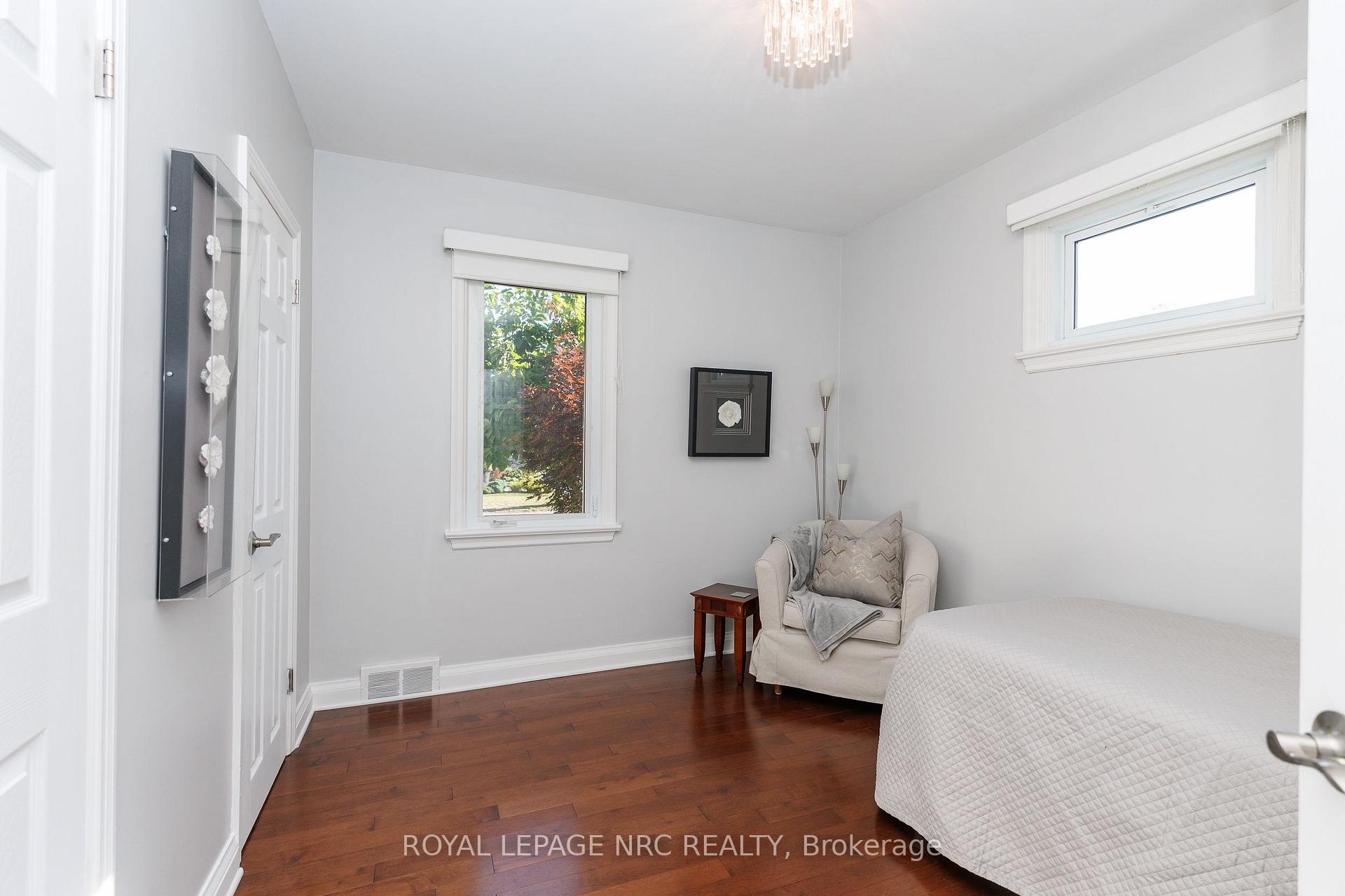 Photo 14 of 7 Philpark Road, St. Catharines, Port Dalhousie — HOMEH