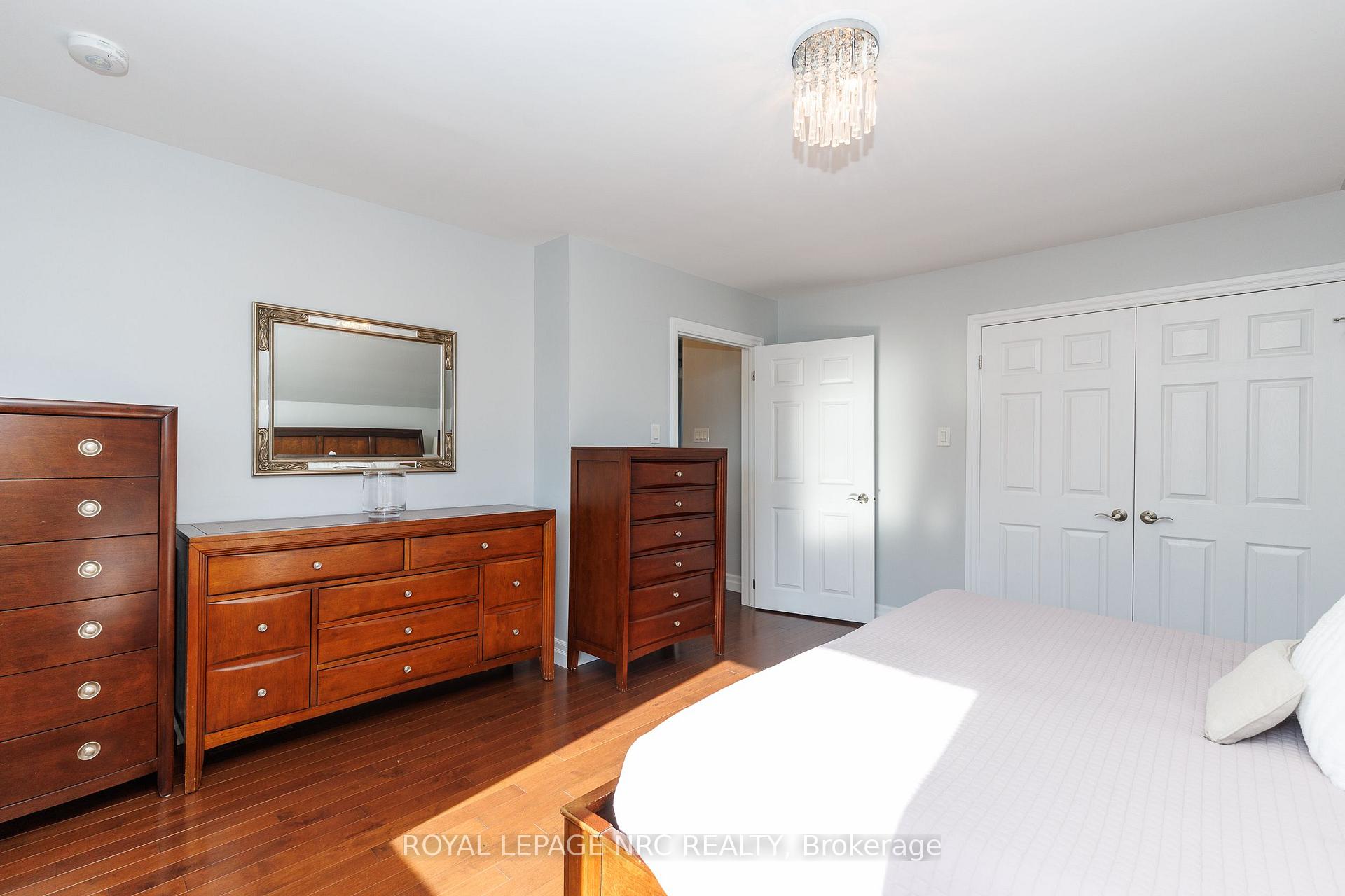Photo 17 of 7 Philpark Road, St. Catharines, Port Dalhousie — HOMEH