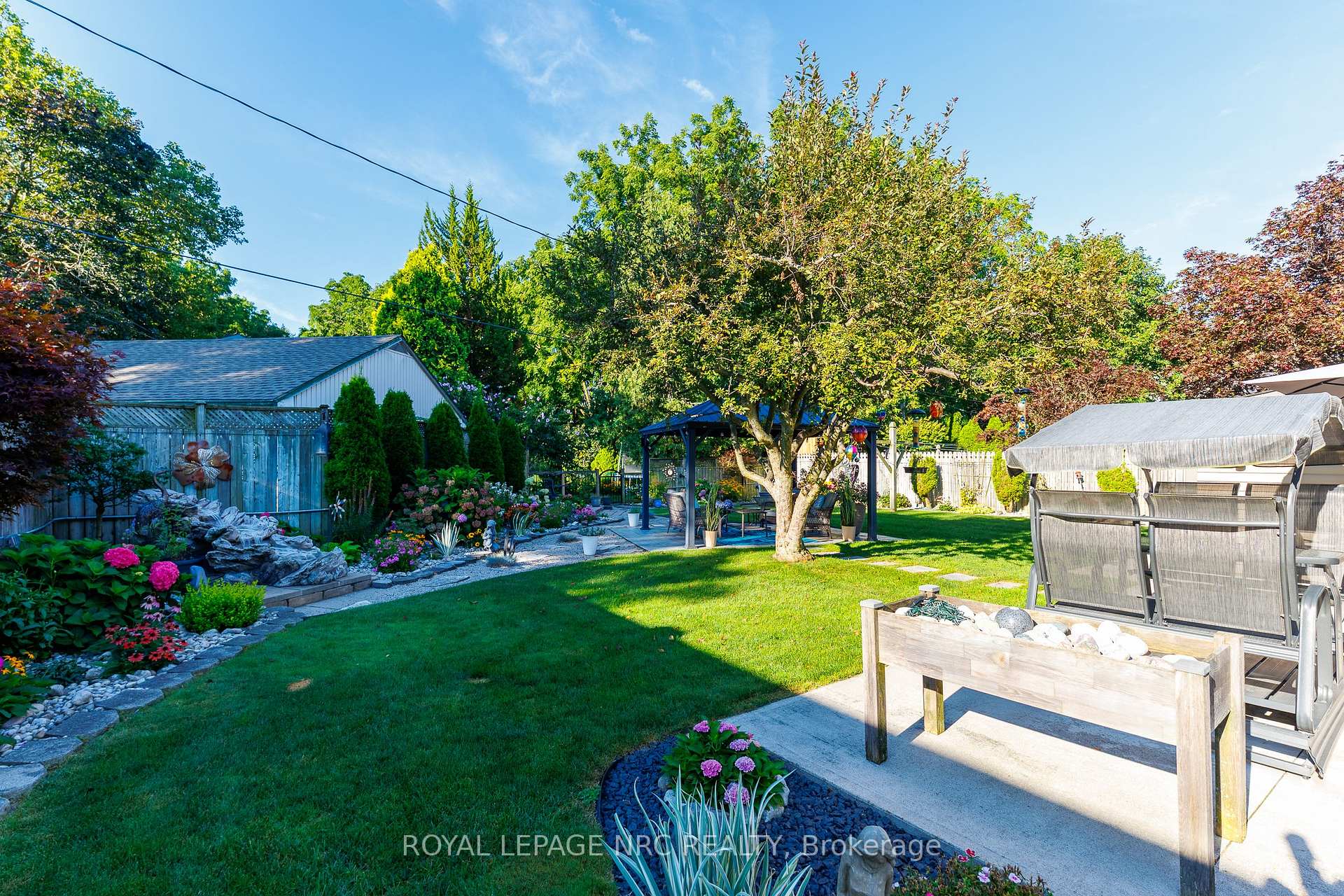 Photo 34 of 7 Philpark Road, St. Catharines, Port Dalhousie — HOMEH