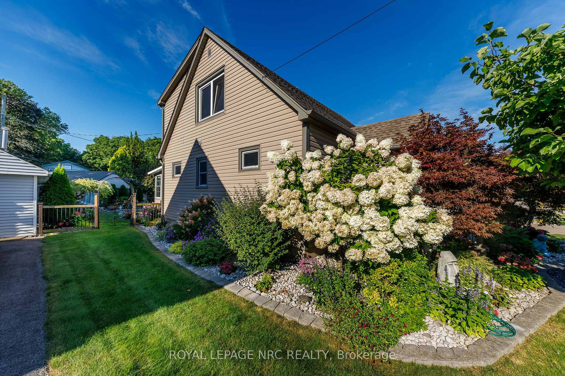 Photo 45 of 7 Philpark Road, St. Catharines, Port Dalhousie — HOMEH
