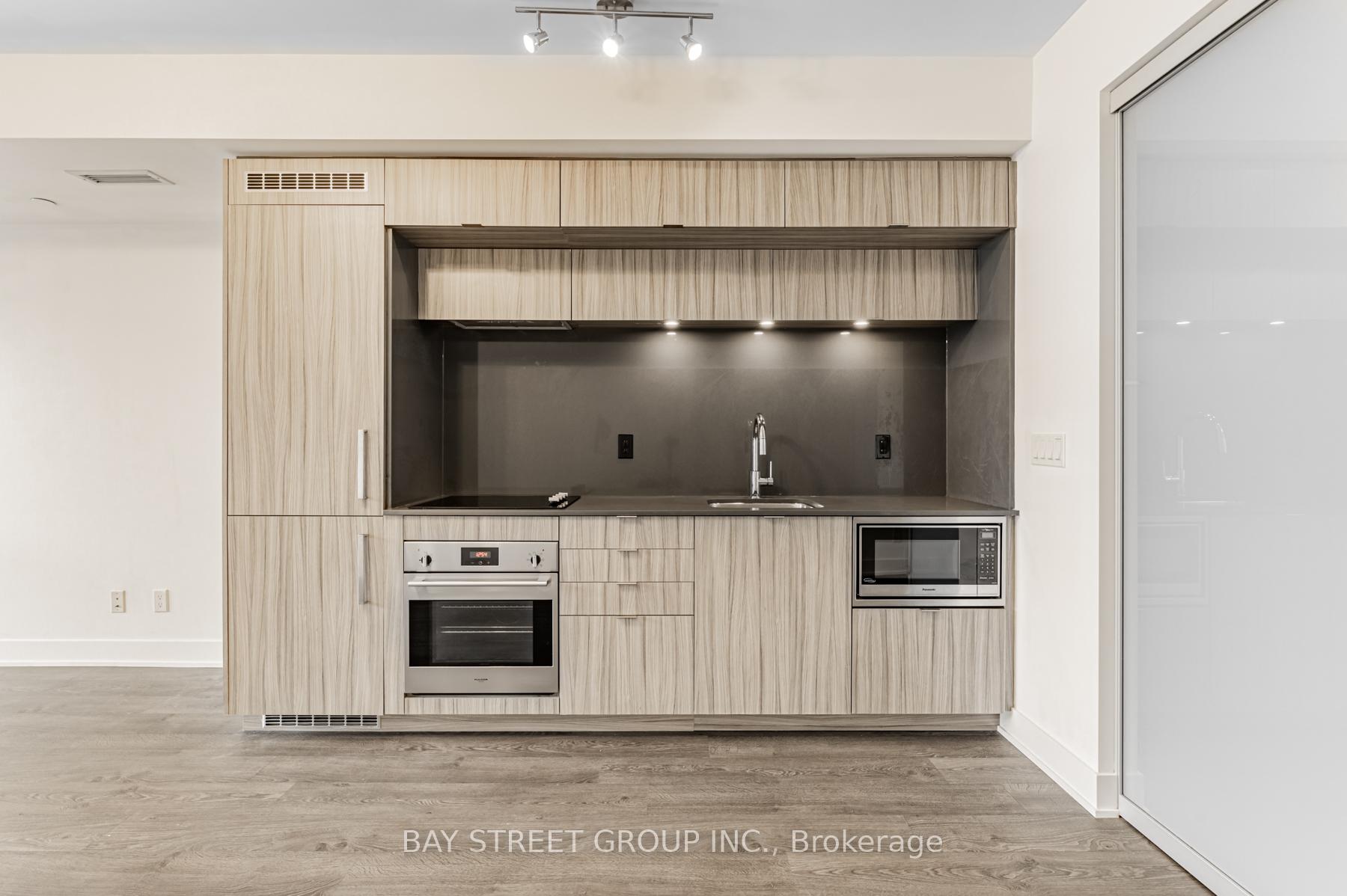 Photo 6 of Unit 425, 38 Cameron Street, Toronto, Kensington-Chinatown — HOMEH